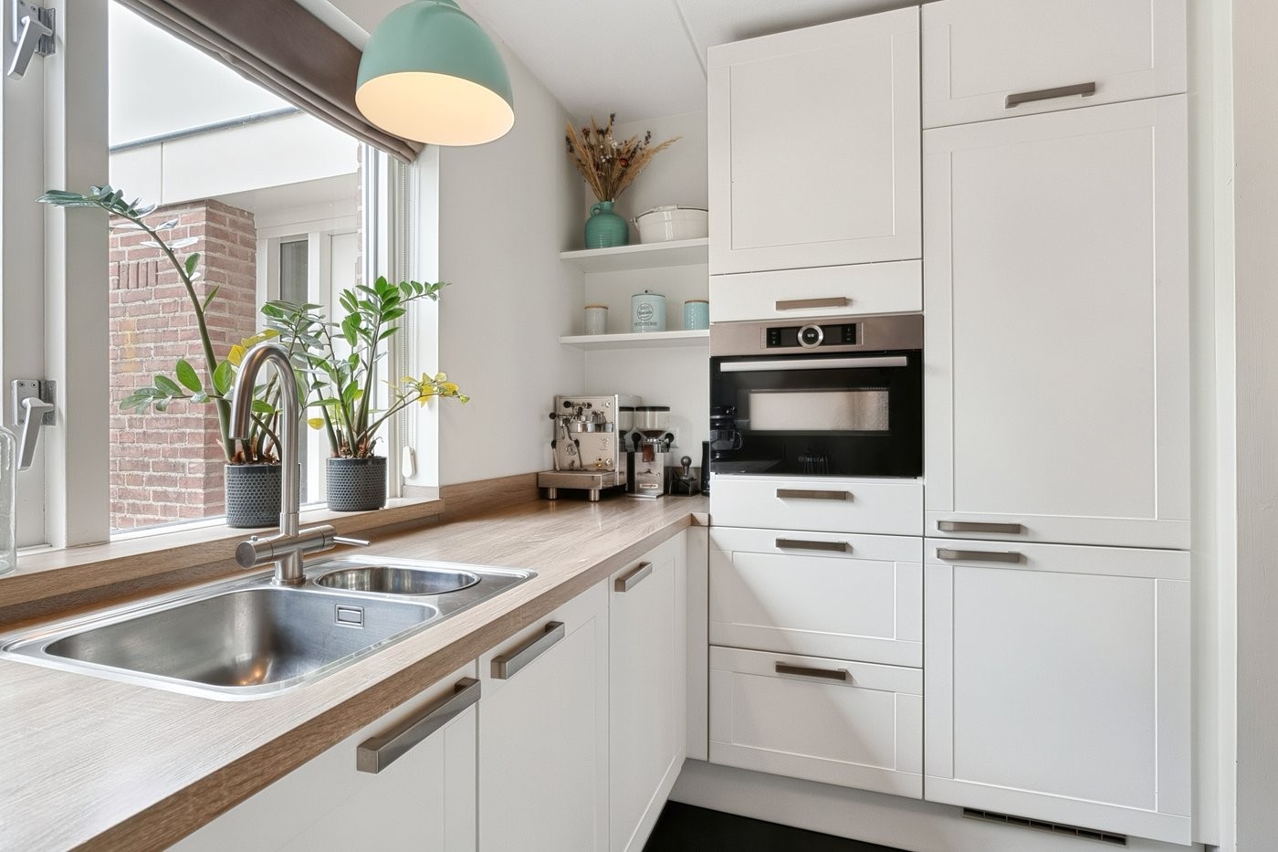 Tussenwoning te koop: Lange Haeg 62, Ermelo