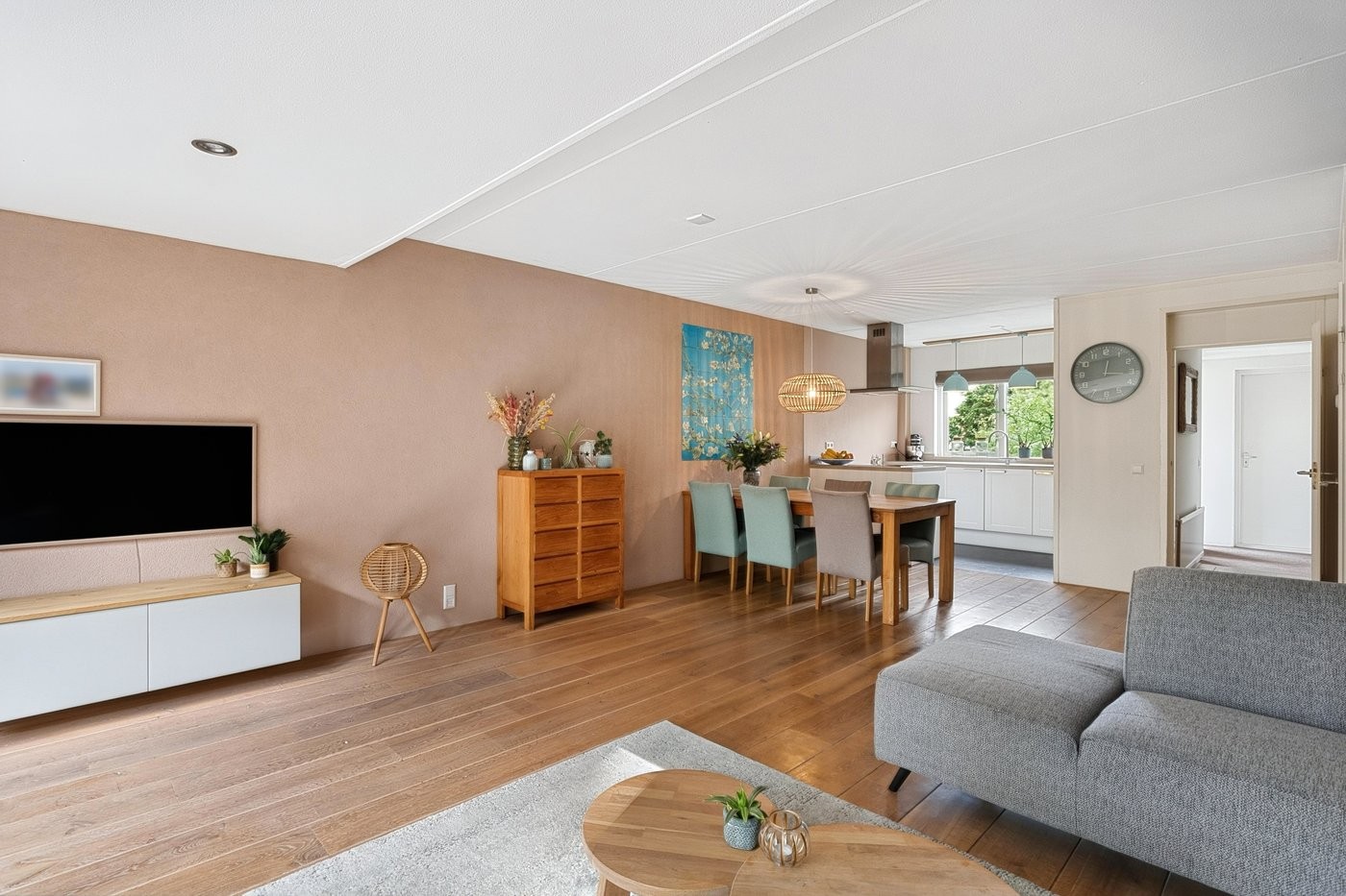 Tussenwoning te koop: Lange Haeg 62, Ermelo