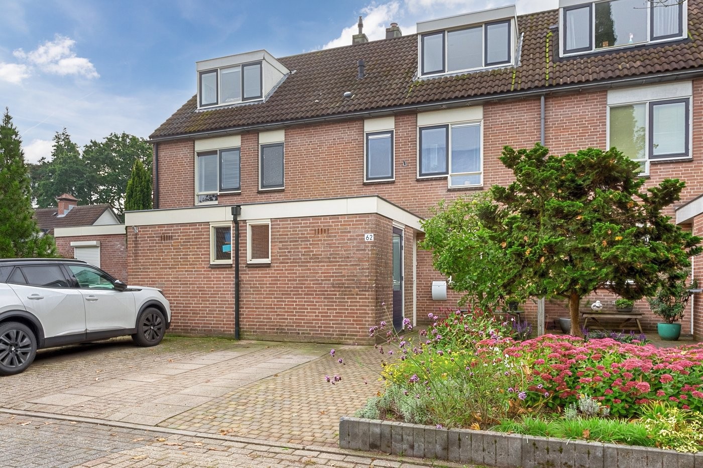 Tussenwoning te koop: Lange Haeg 62, Ermelo