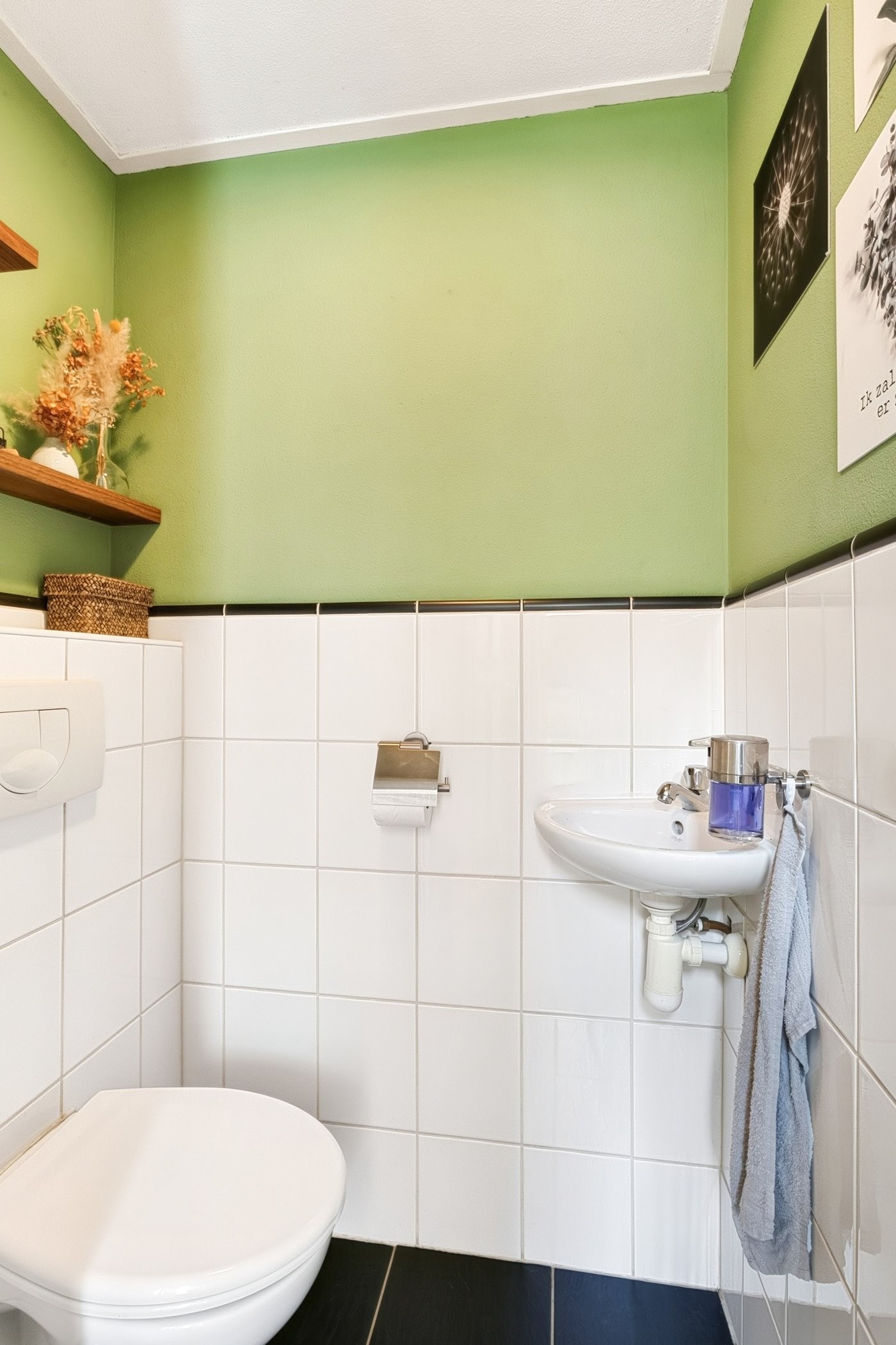 Tussenwoning te koop: Lange Haeg 62, Ermelo