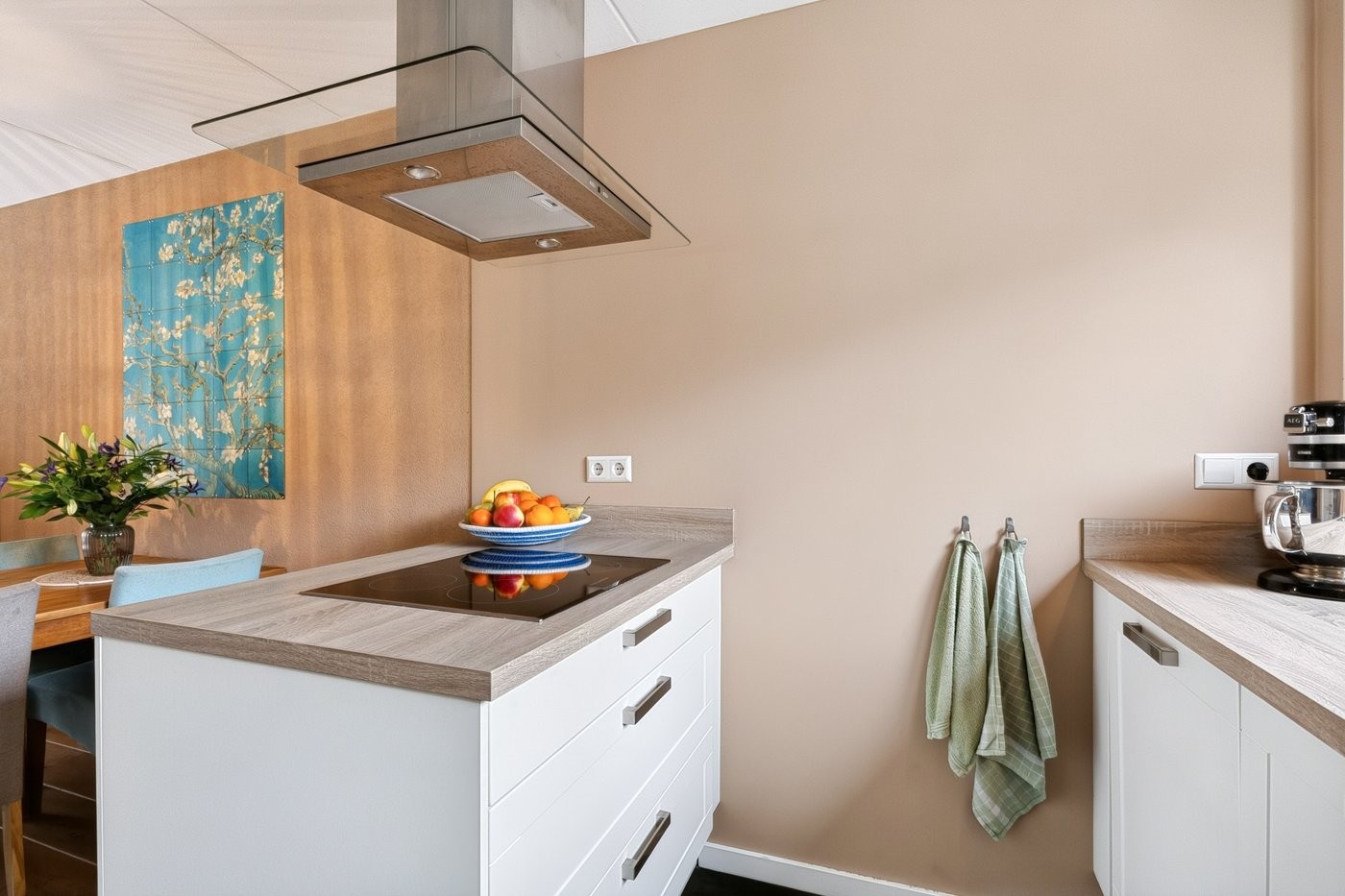 Tussenwoning te koop: Lange Haeg 62, Ermelo