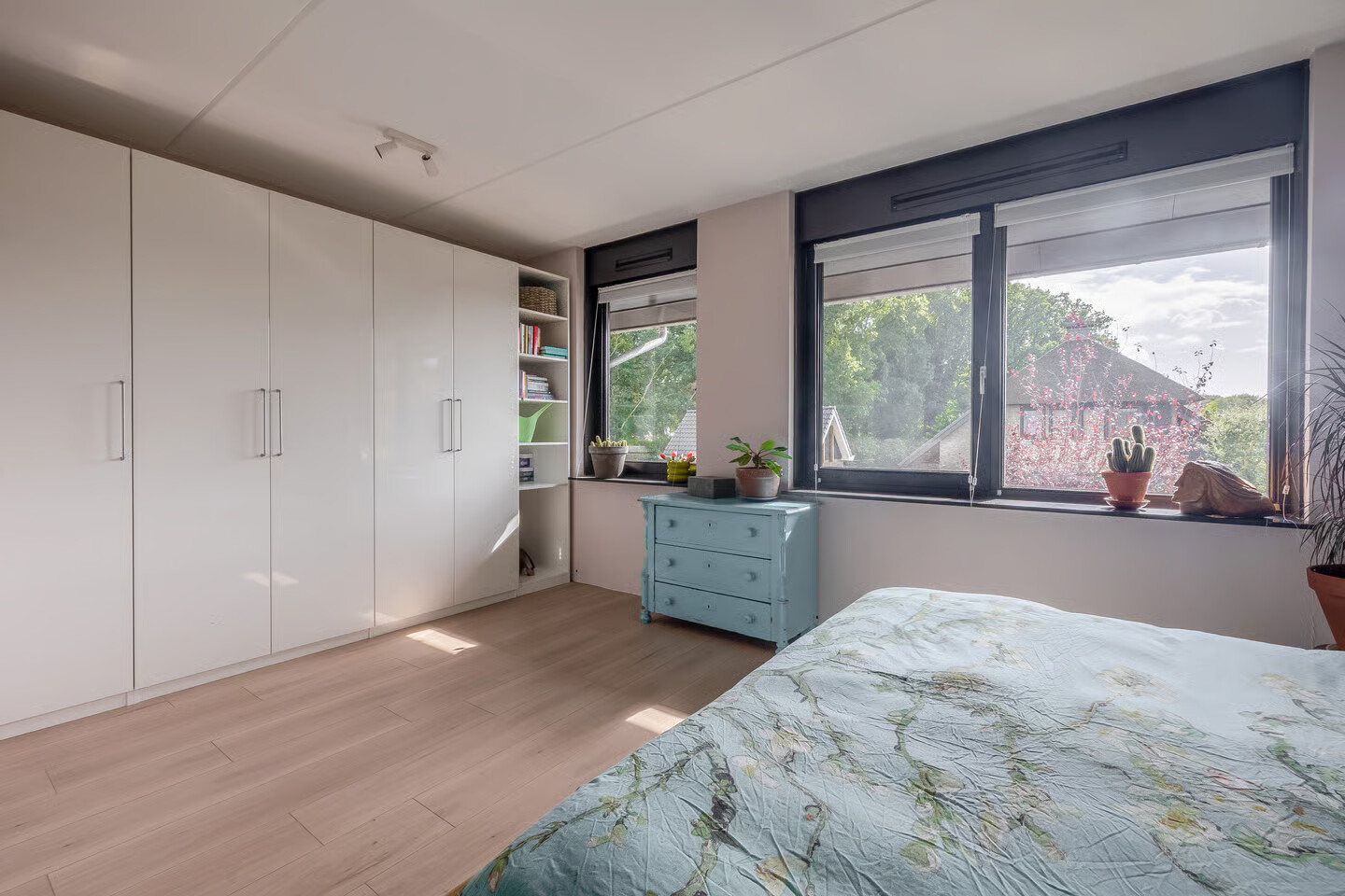 Tussenwoning te koop: Loohof 26, Ermelo
