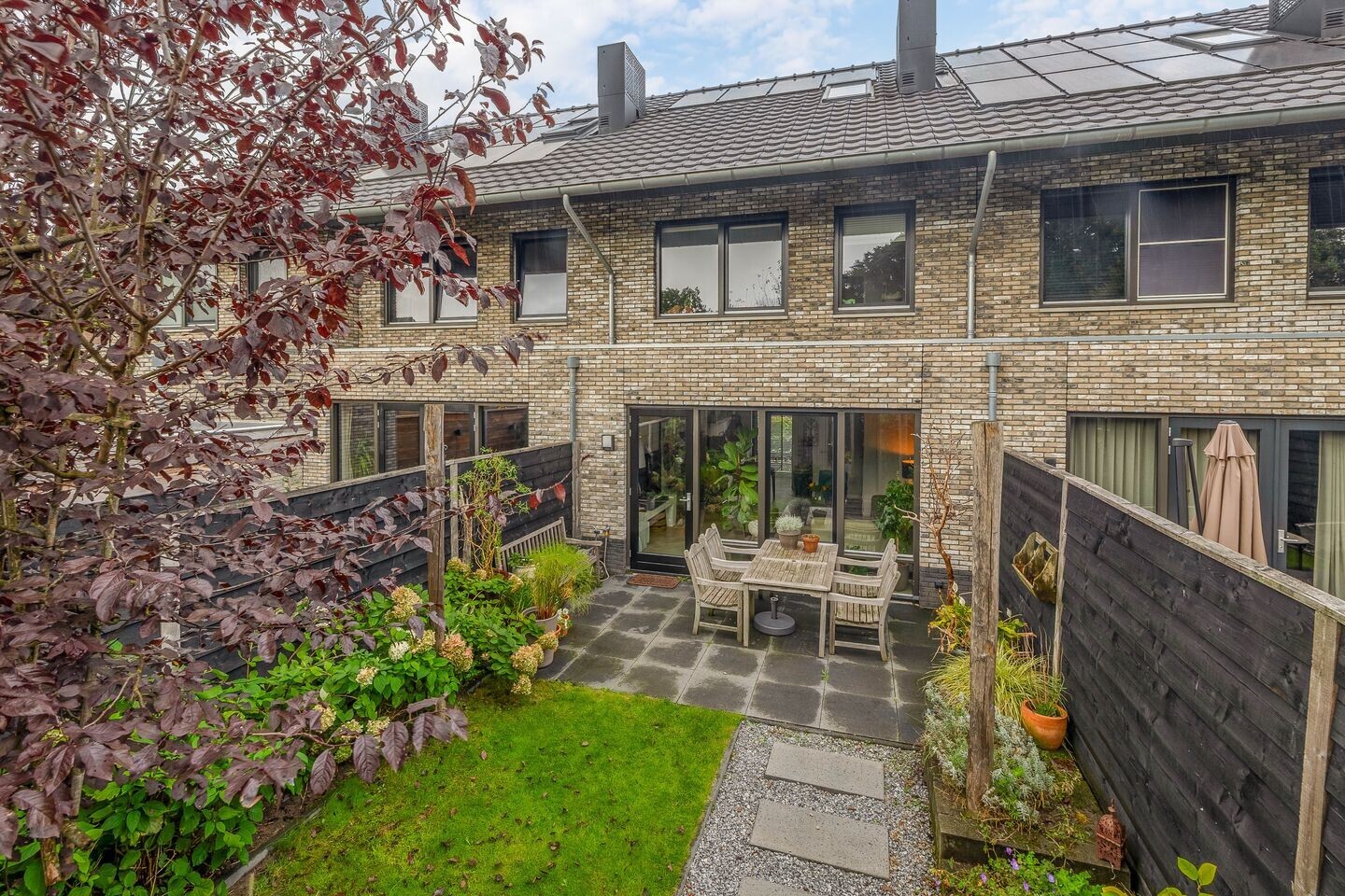 Tussenwoning te koop: Loohof 26, Ermelo