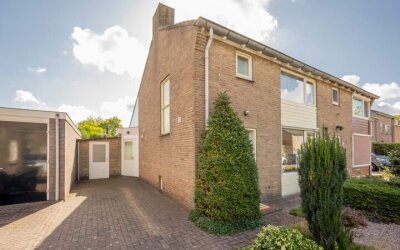 Van den Steen van Ommerenstraat 15