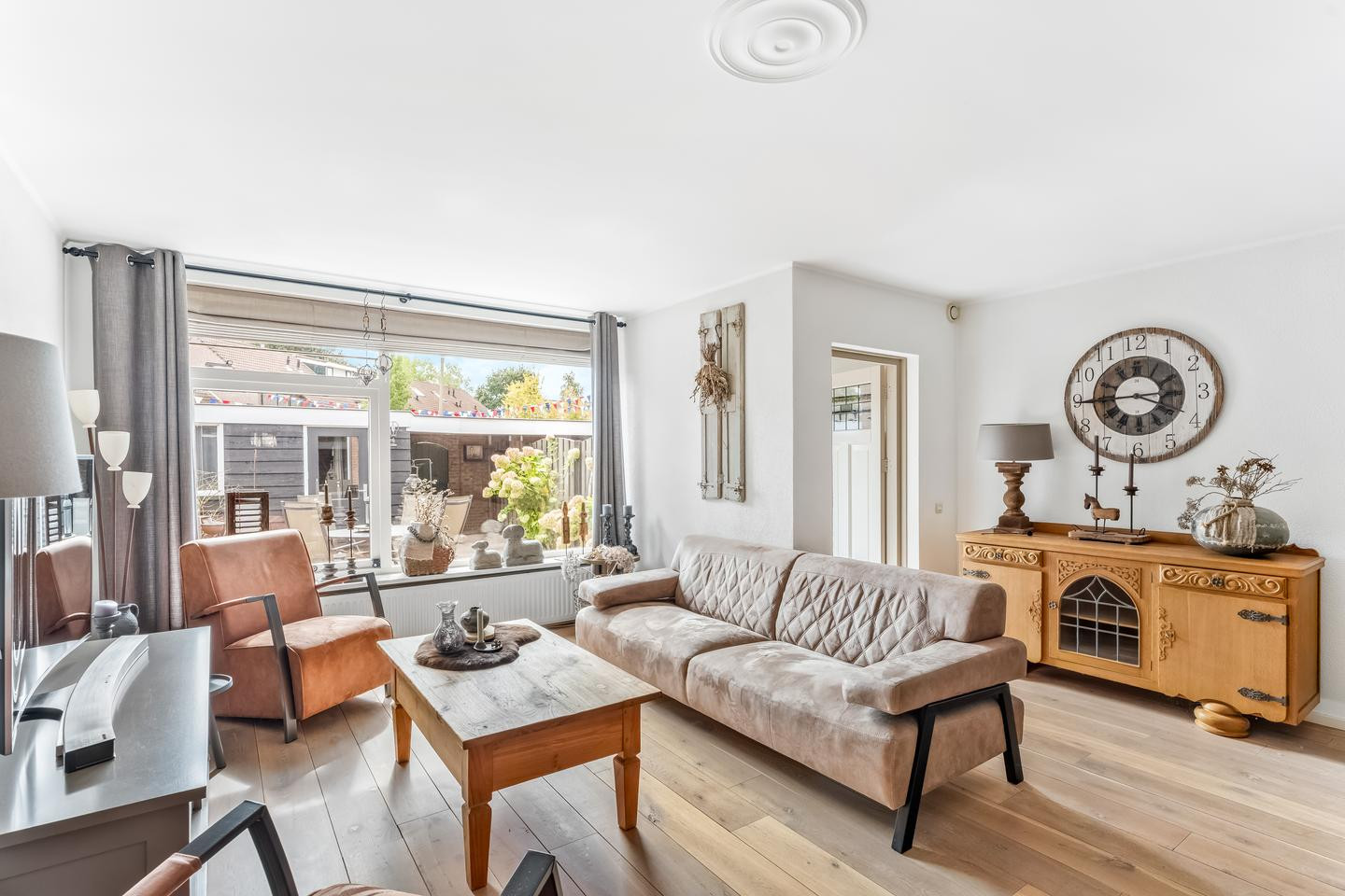 Tussenwoning te koop: Kardinaal Alfrinklaan 40, Nijkerk