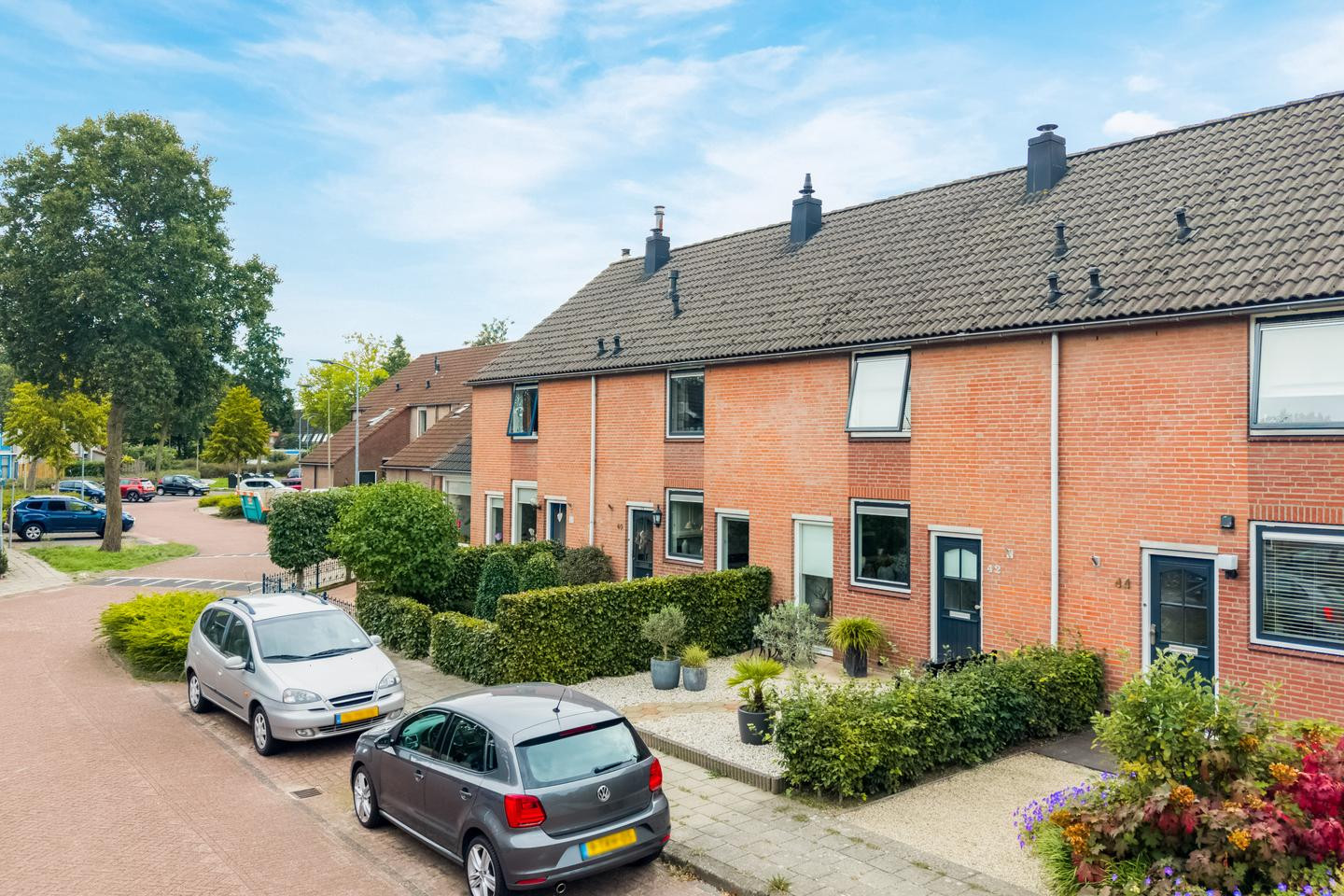 Tussenwoning te koop: Kardinaal Alfrinklaan 40, Nijkerk