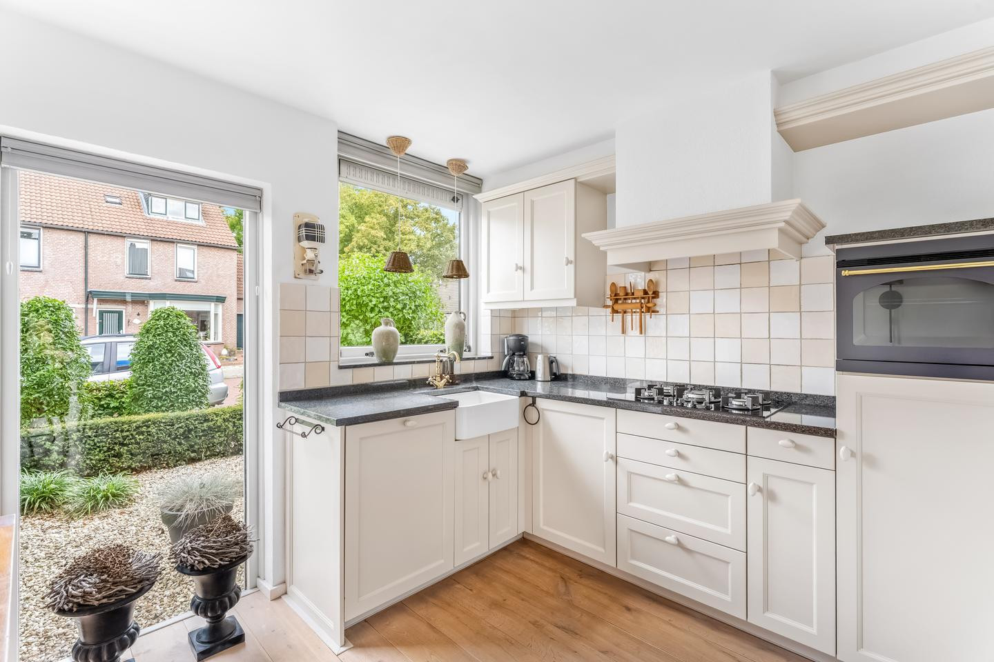 Tussenwoning te koop: Kardinaal Alfrinklaan 40, Nijkerk