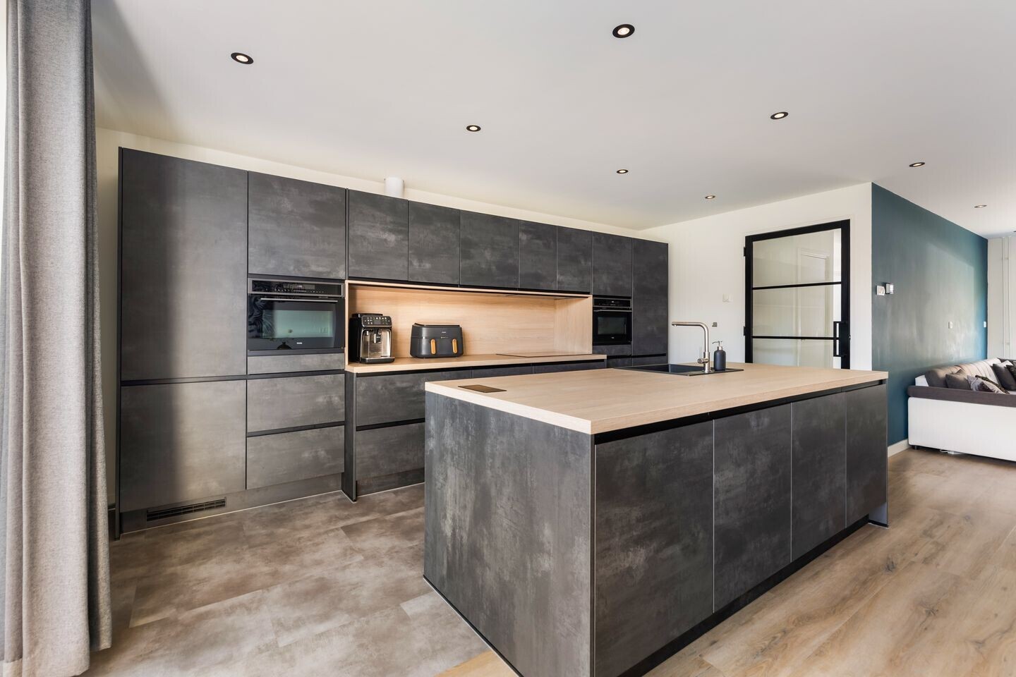 Tussenwoning te koop: De Ruyterstraat 36, Nijkerk