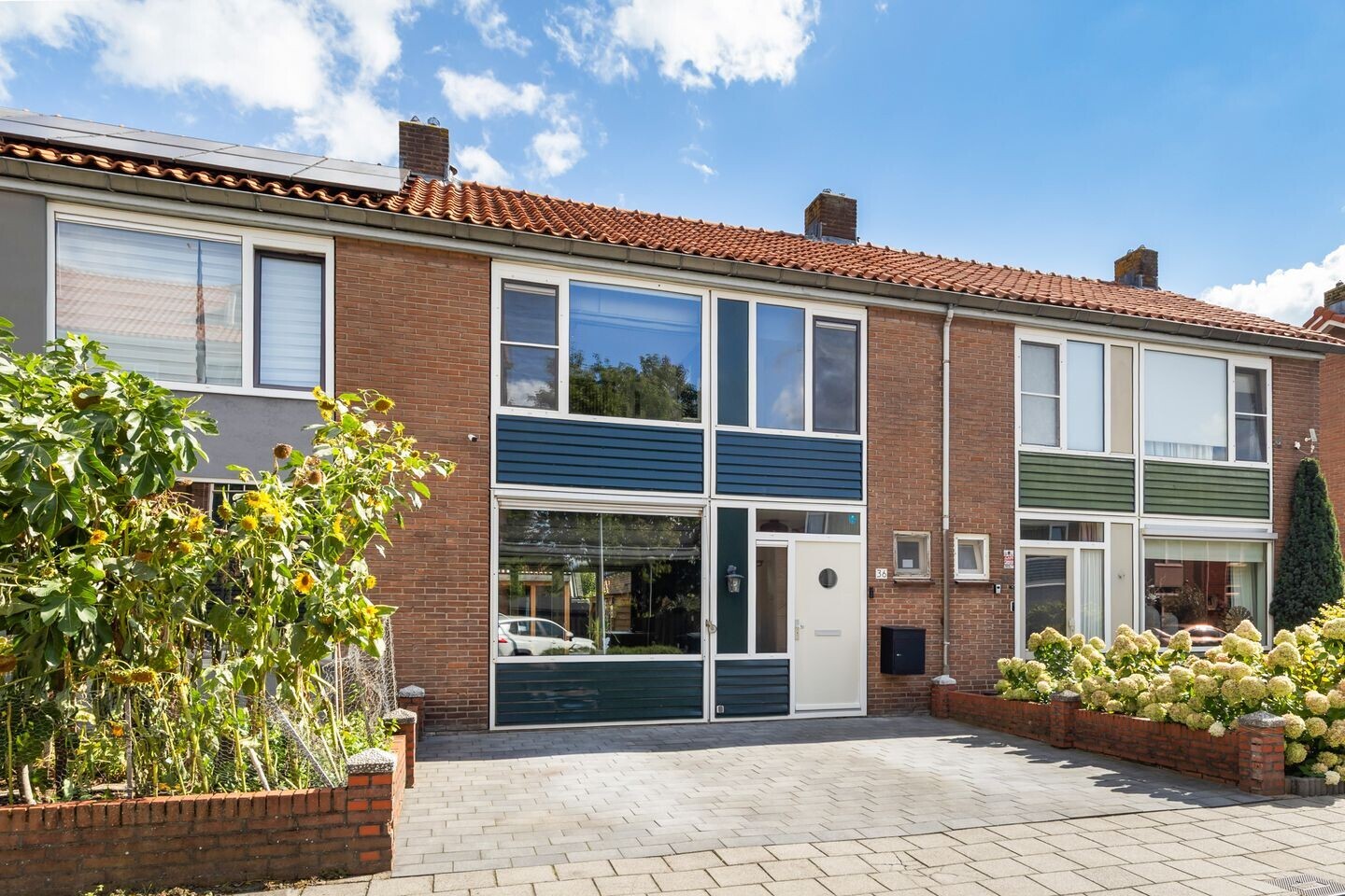 Tussenwoning te koop: De Ruyterstraat 36, Nijkerk