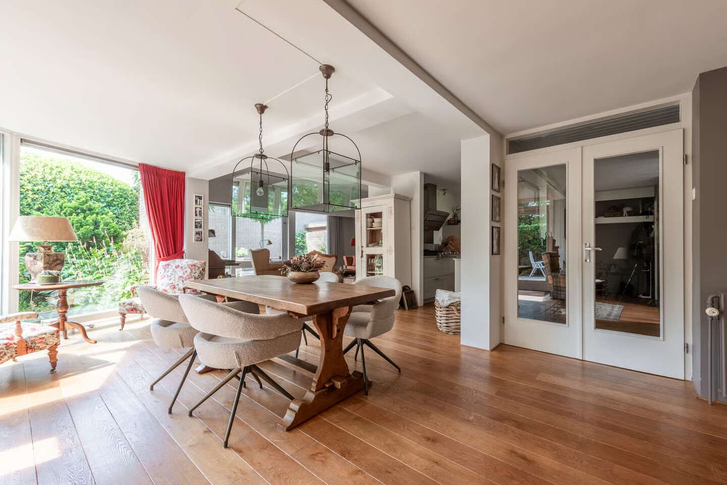Hoekwoning te koop: Van Rensselaerstraat 101, Nijkerk