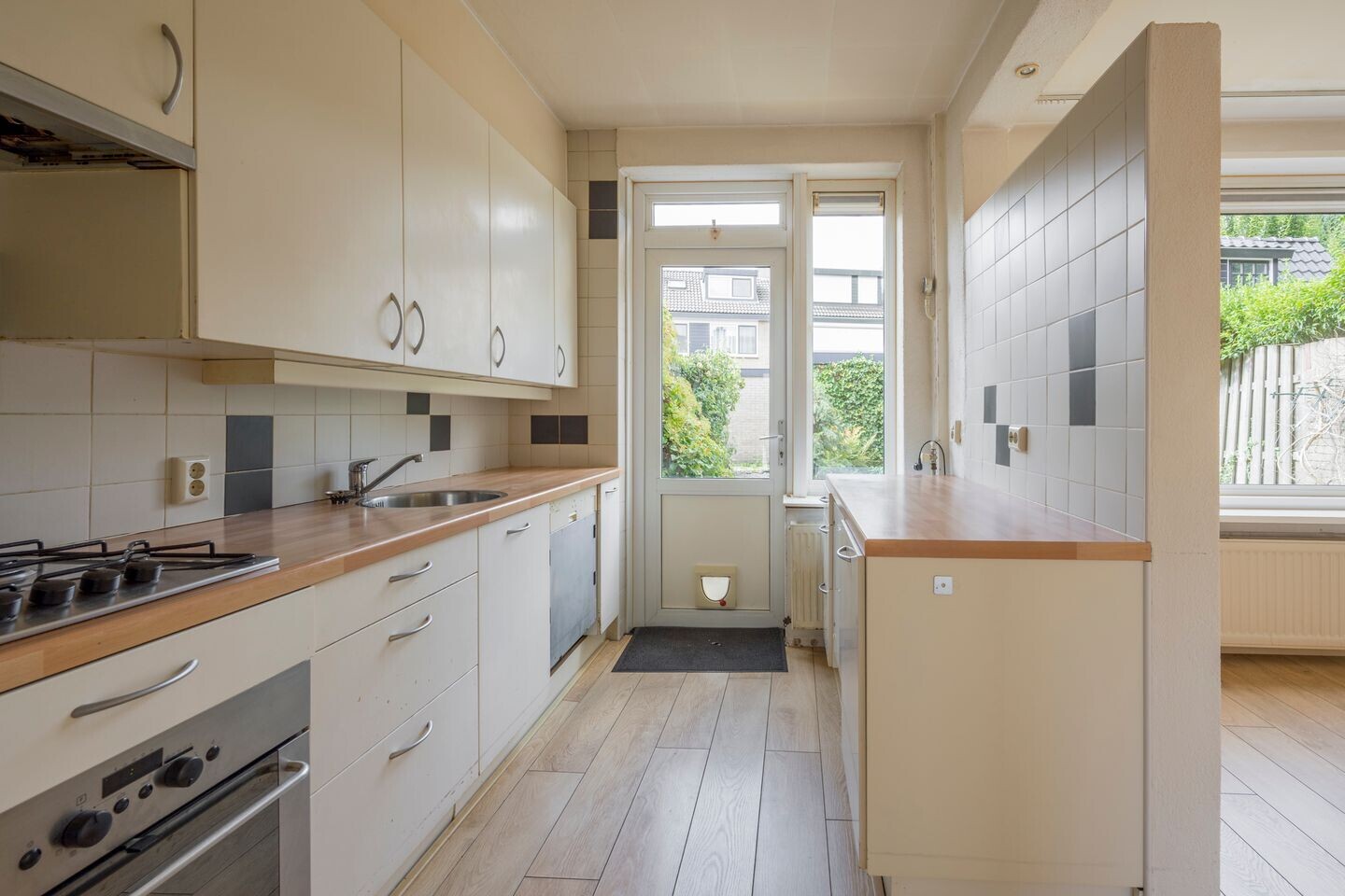 Tussenwoning te koop: Wittenburg 93, Nijkerk