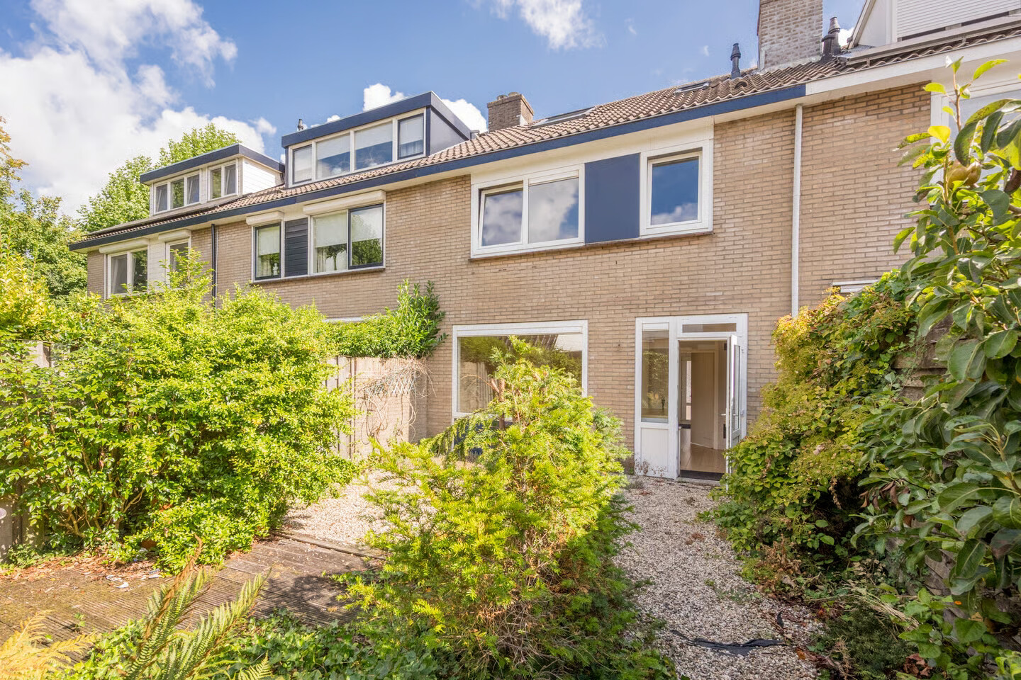Tussenwoning te koop: Wittenburg 93, Nijkerk