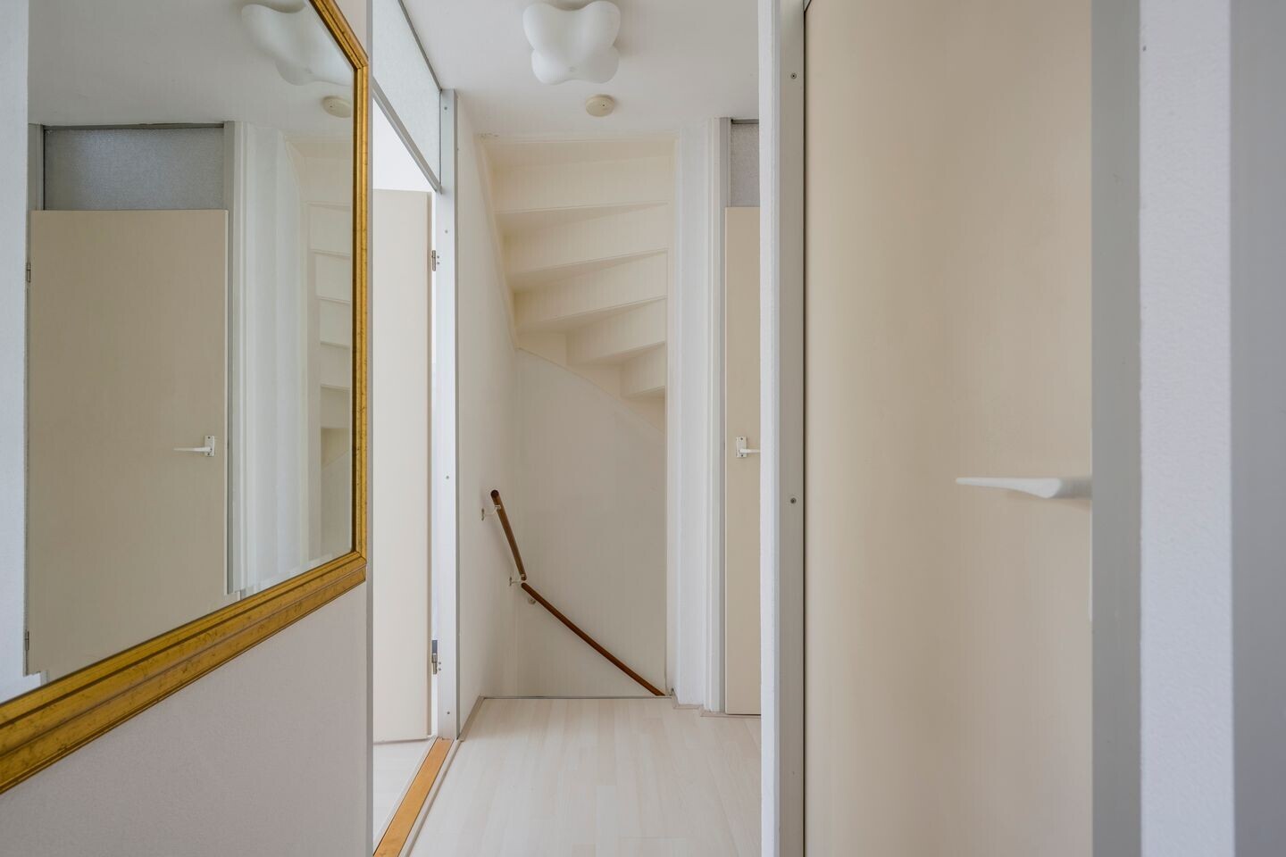 Tussenwoning te koop: Wittenburg 141, Nijkerk