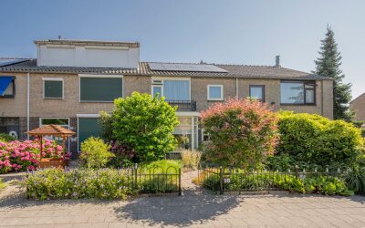 Esdoornlaan 18
