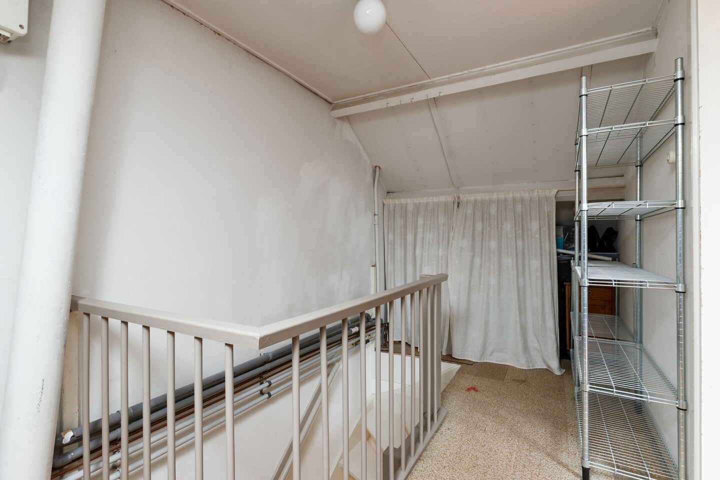 Tussenwoning te koop: Beukenlaan 13, Nijkerk