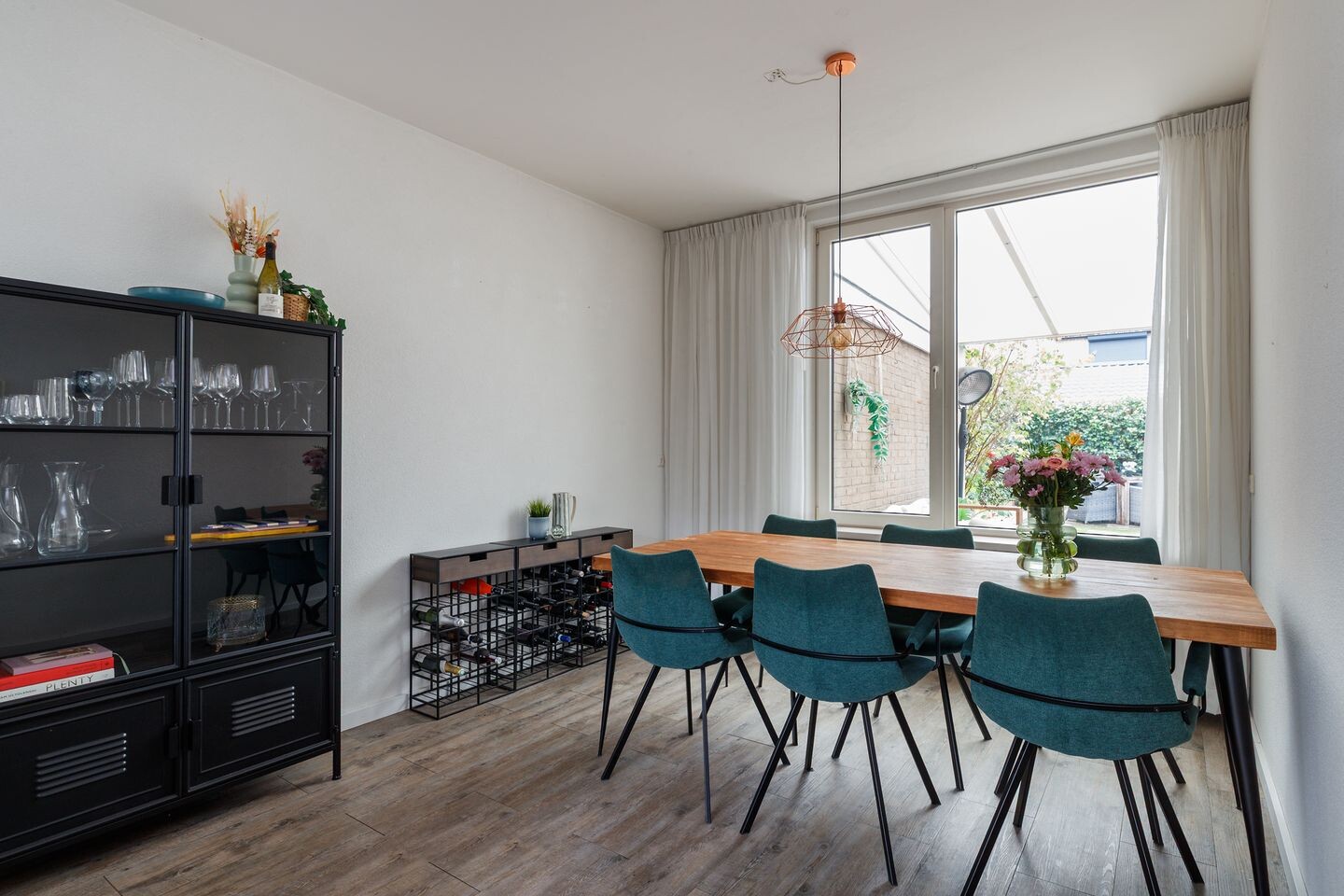 Tussenwoning te koop: Beukenlaan 13, Nijkerk