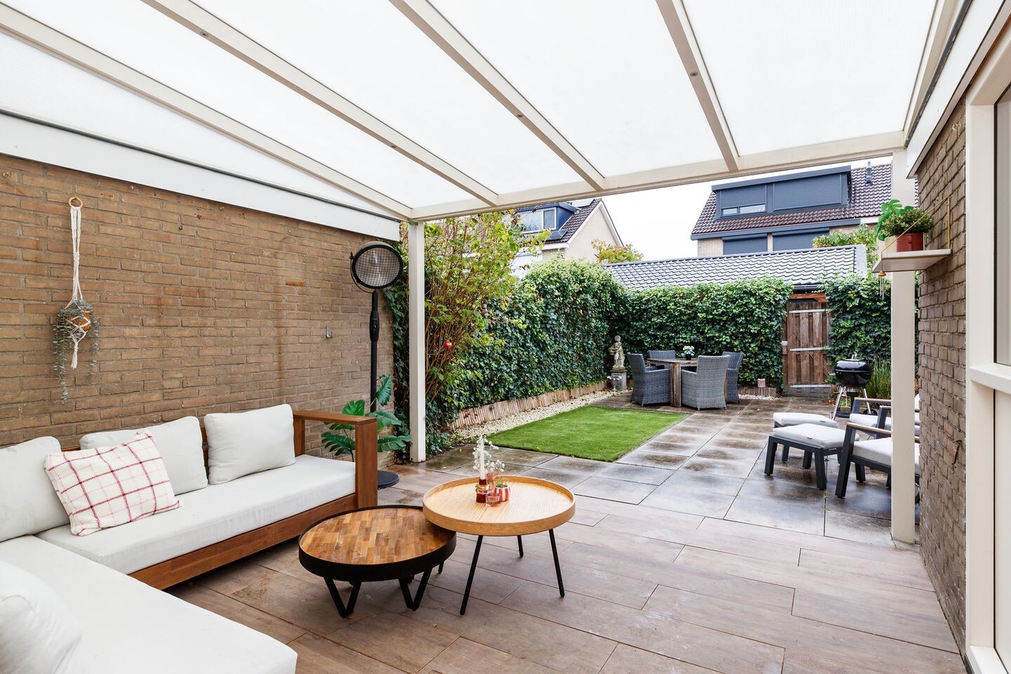 Tussenwoning te koop: Beukenlaan 13, Nijkerk