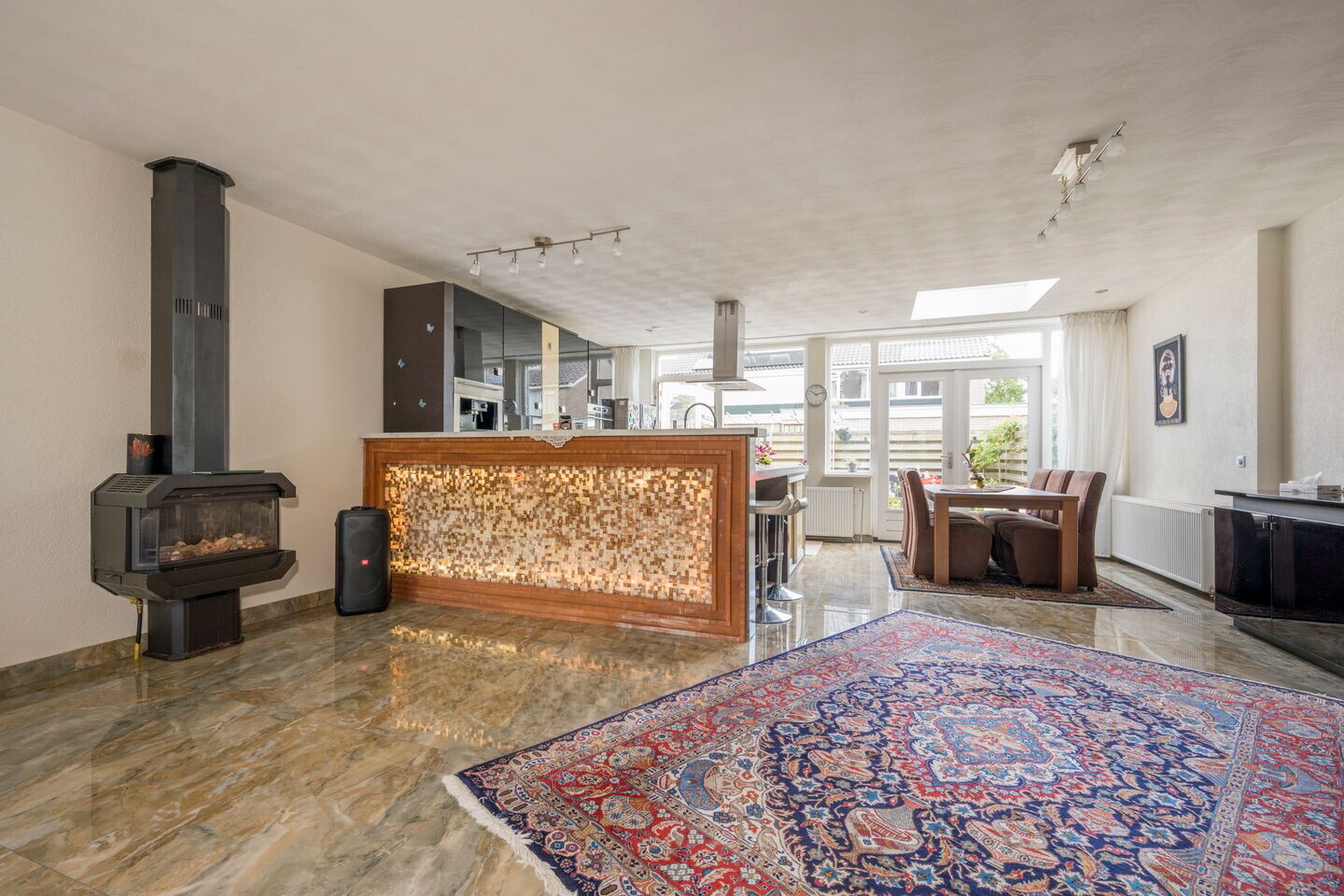 Hoekwoning te koop: Brahmslaan 24, Nijkerk