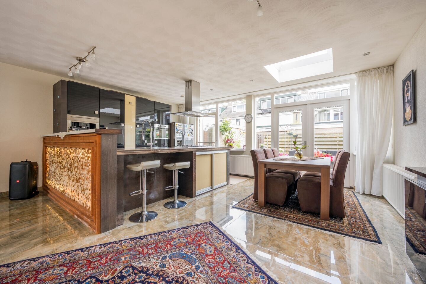 Hoekwoning te koop: Brahmslaan 24, Nijkerk