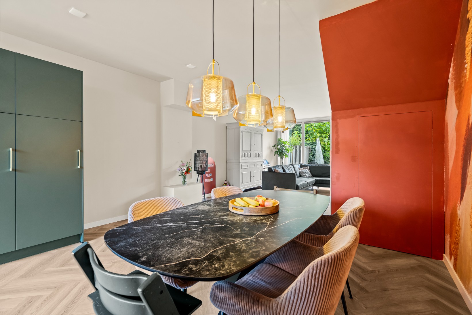 Tussenwoning te koop: Brucknerlaantje 131, Nijkerk