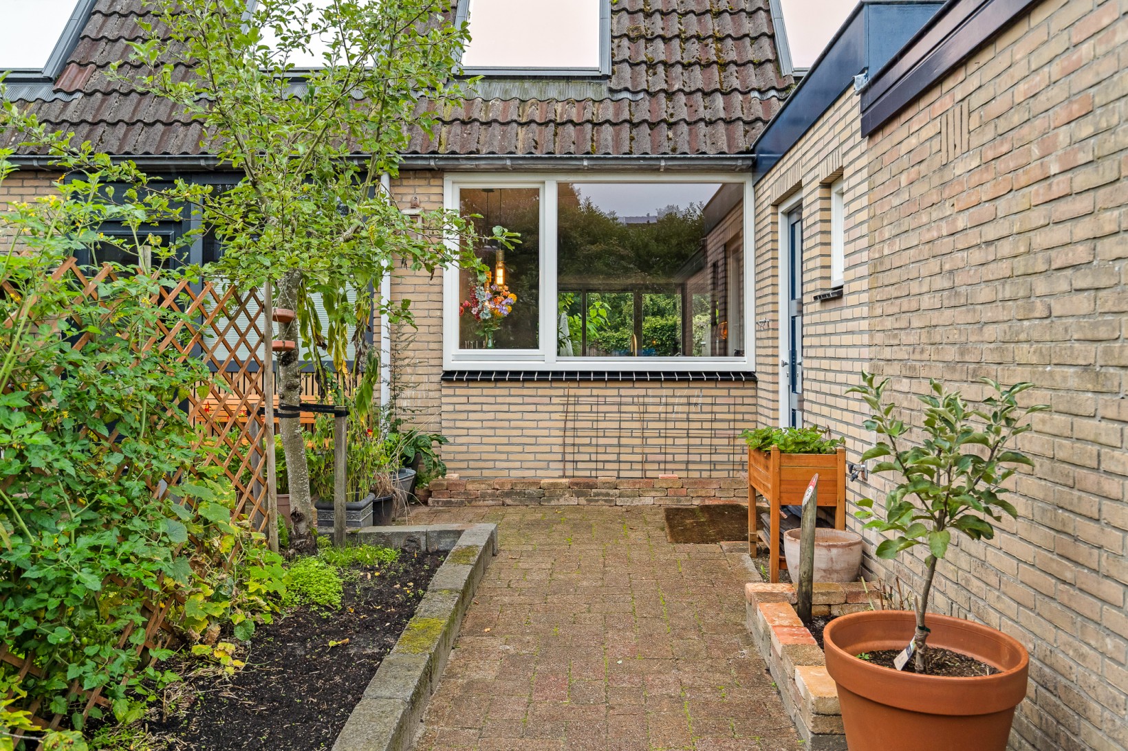 Tussenwoning te koop: Brucknerlaantje 131, Nijkerk