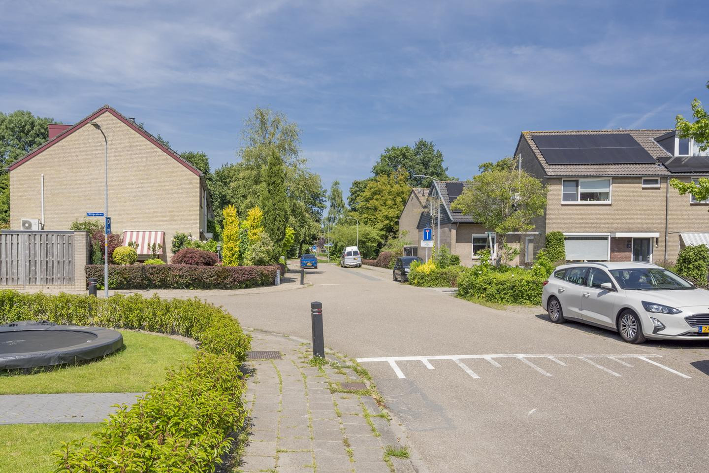 Tussenwoning te koop: Bremlaan 15, Nijkerk