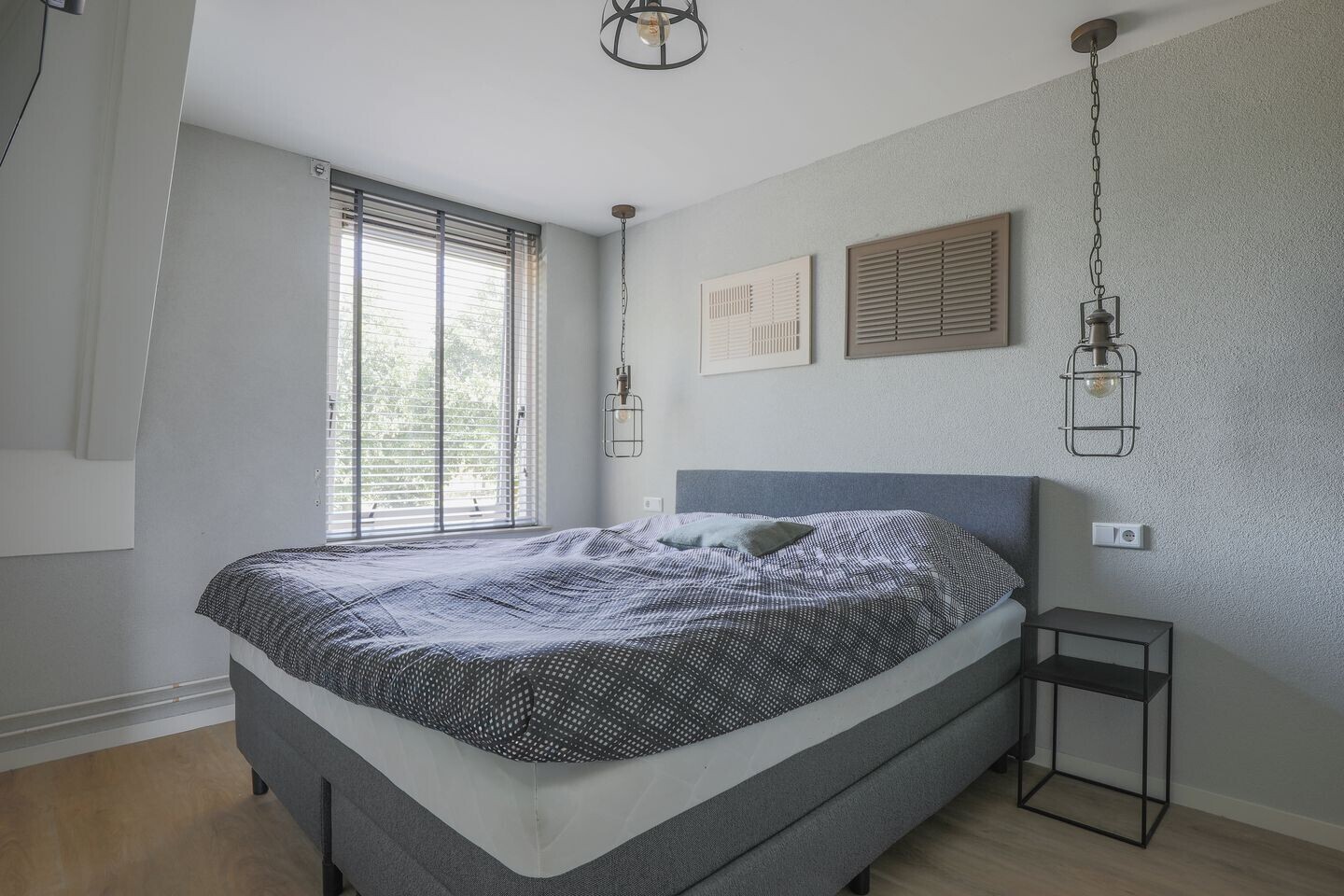 Tussenwoning te koop: Zeemanhof 5, Nijkerk