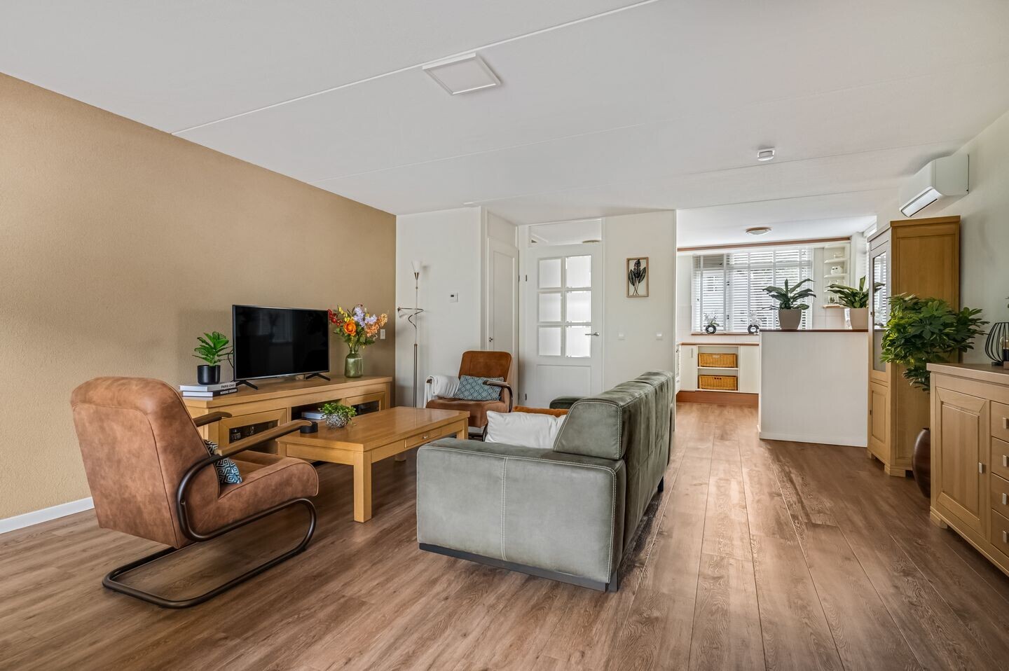 Hoekwoning te koop: Husselmansgoed 53, Nijkerk