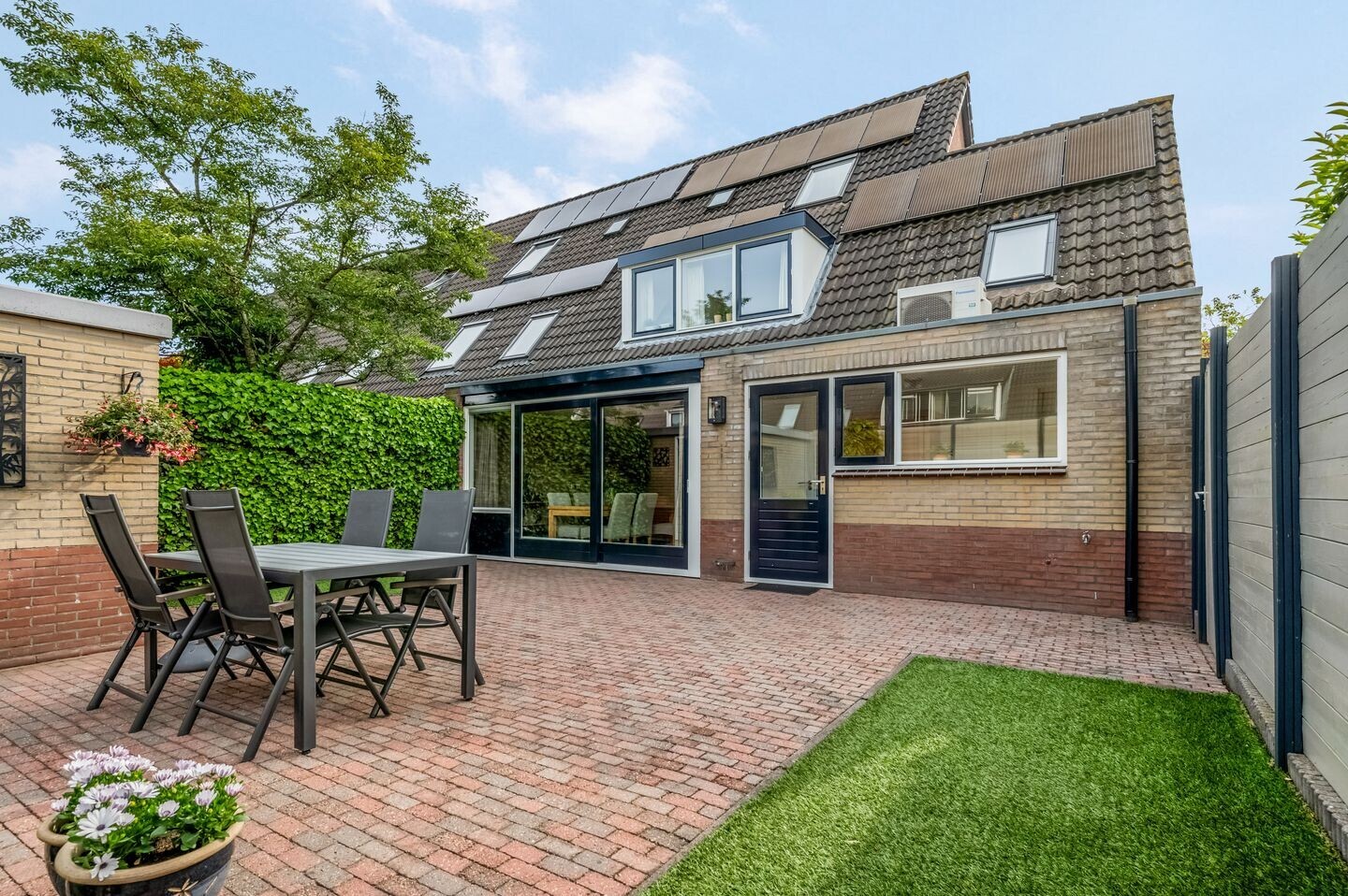 Hoekwoning te koop: Husselmansgoed 53, Nijkerk