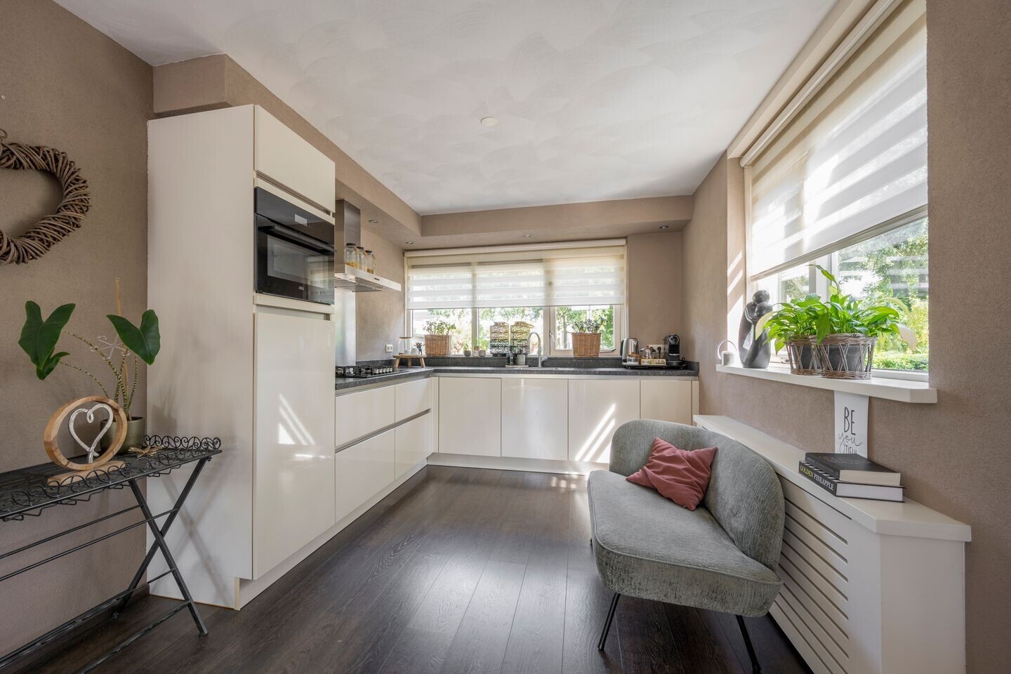 Hoekwoning te koop: Gentiaan 2, Nijkerk
