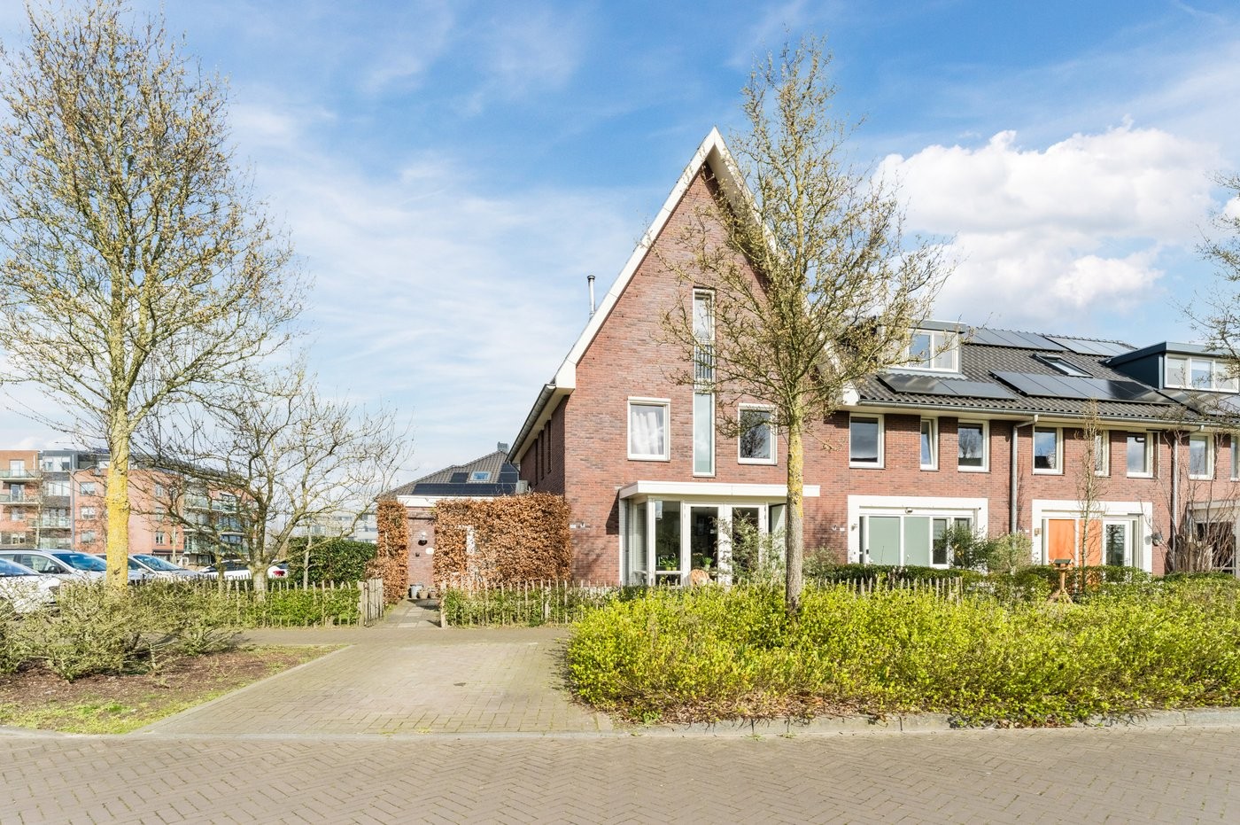 Hoekwoning te koop: Zijdevlinder 117, Nijkerk