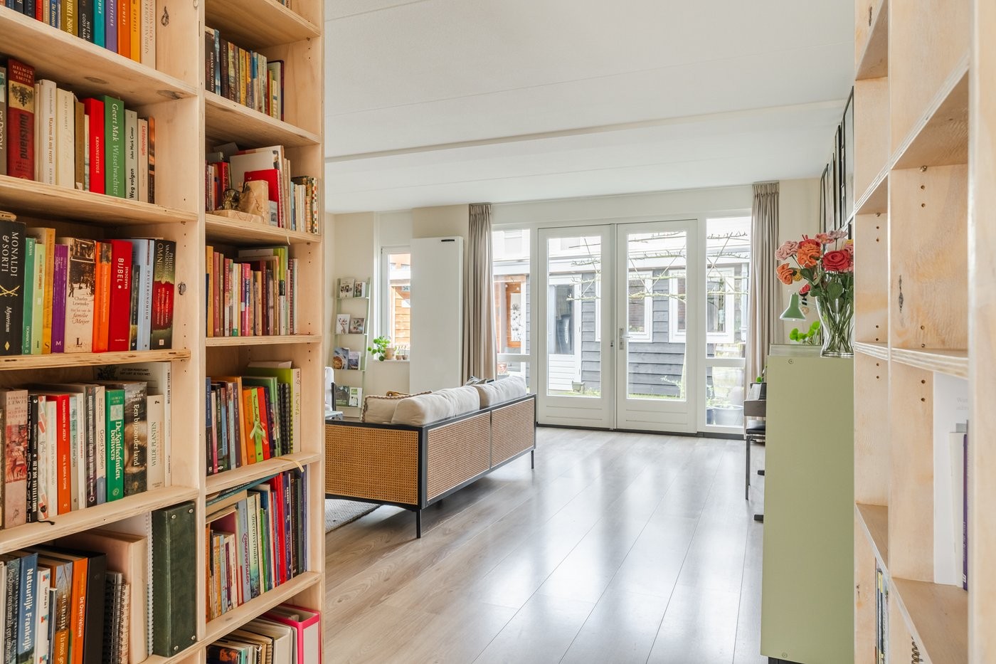 Hoekwoning te koop: Zijdevlinder 117, Nijkerk