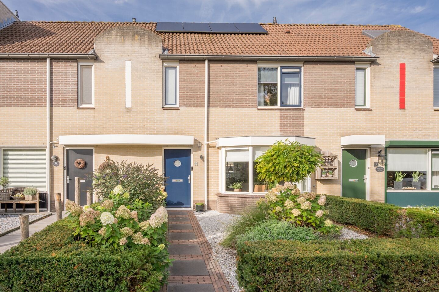 Tussenwoning te koop: Corlaerstraat 11, Nijkerk