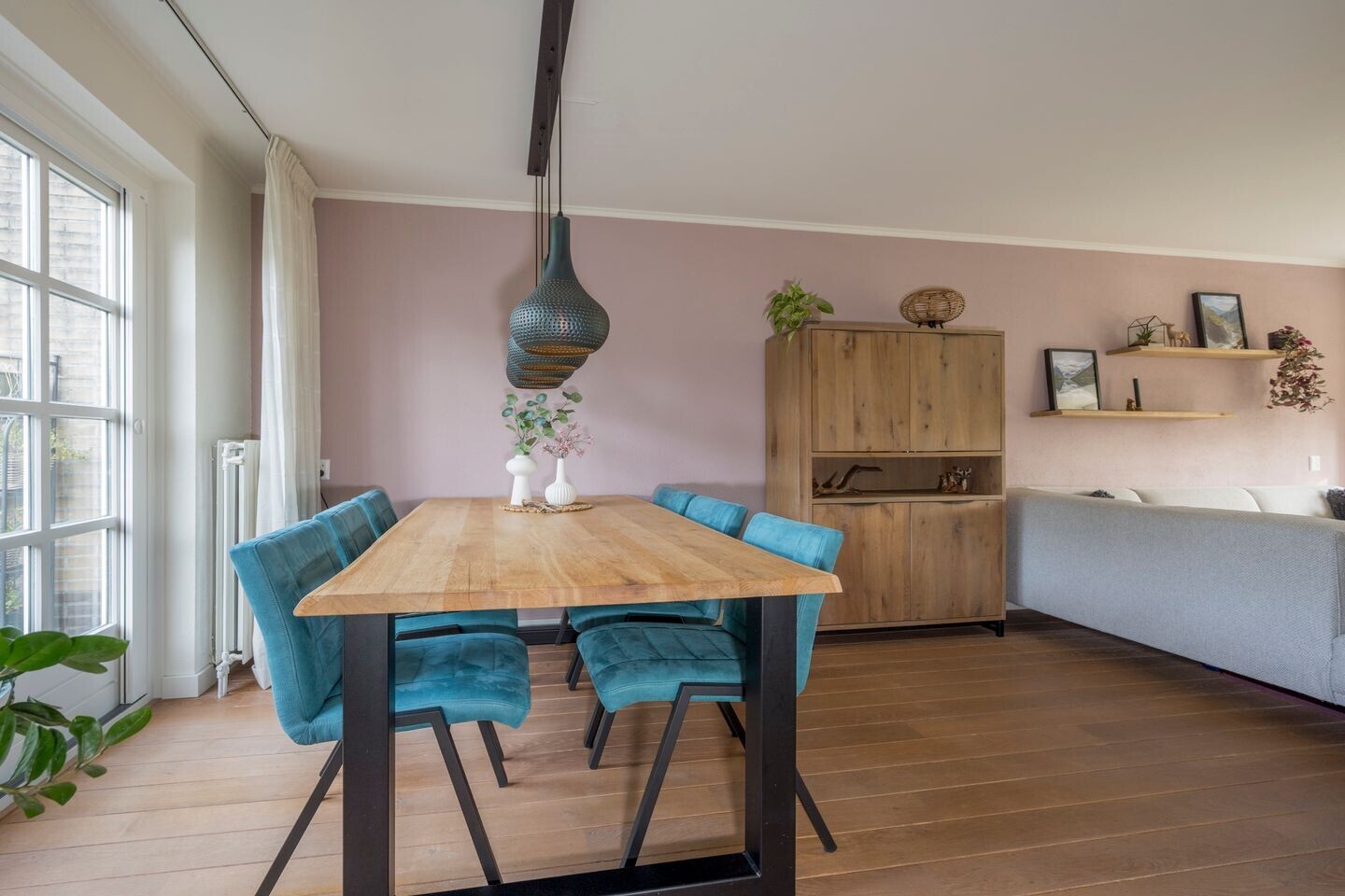 Tussenwoning te koop: Corlaerstraat 11, Nijkerk