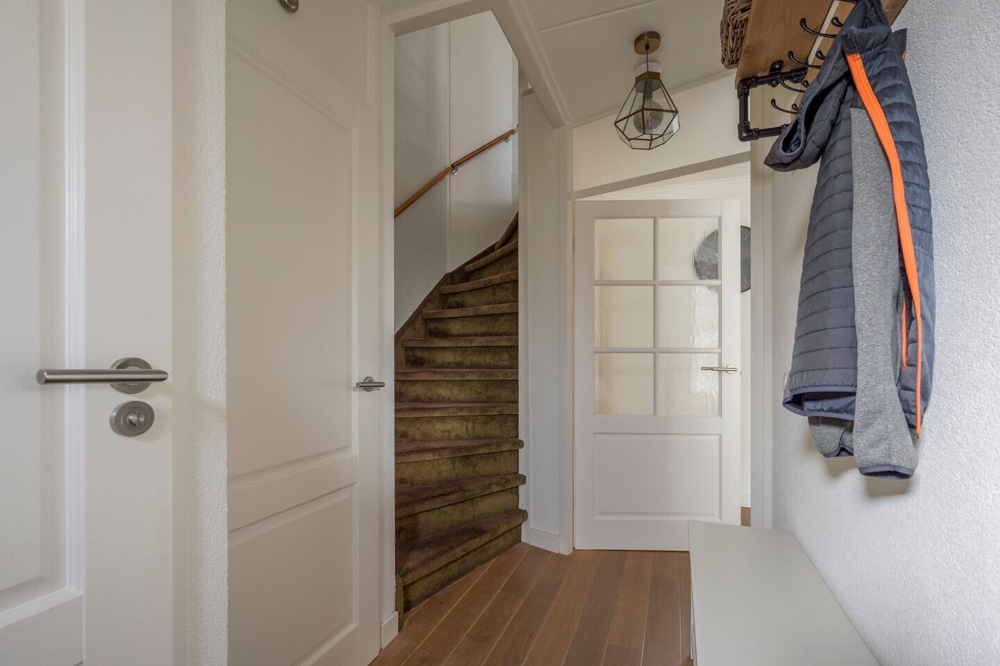 Tussenwoning te koop: Corlaerstraat 11, Nijkerk