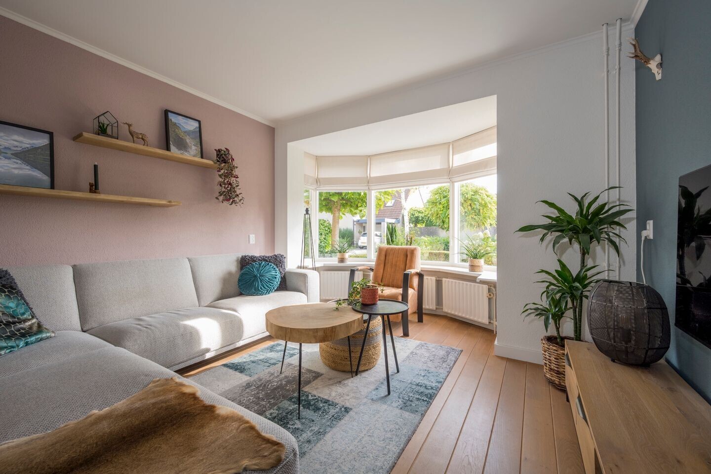 Tussenwoning te koop: Corlaerstraat 11, Nijkerk