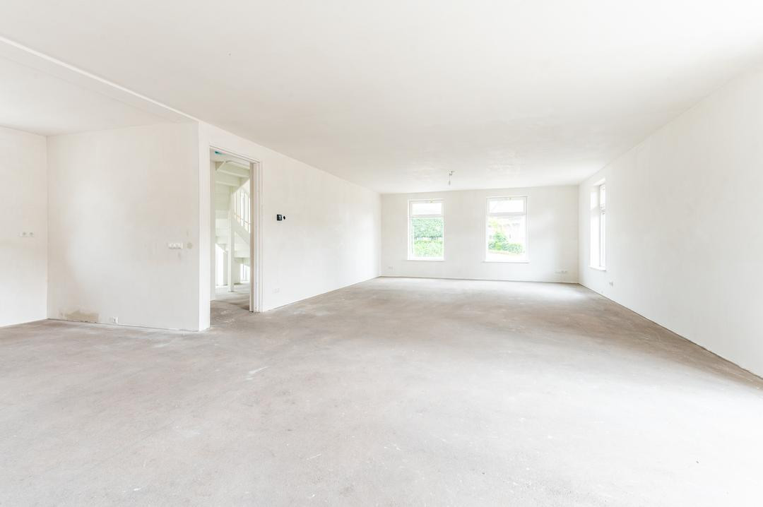 Vrijstaande woning te koop: Domstraat 10, Nijkerkerveen