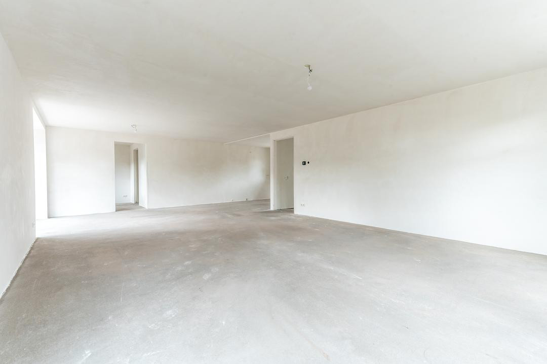 Vrijstaande woning te koop: Domstraat 10, Nijkerkerveen
