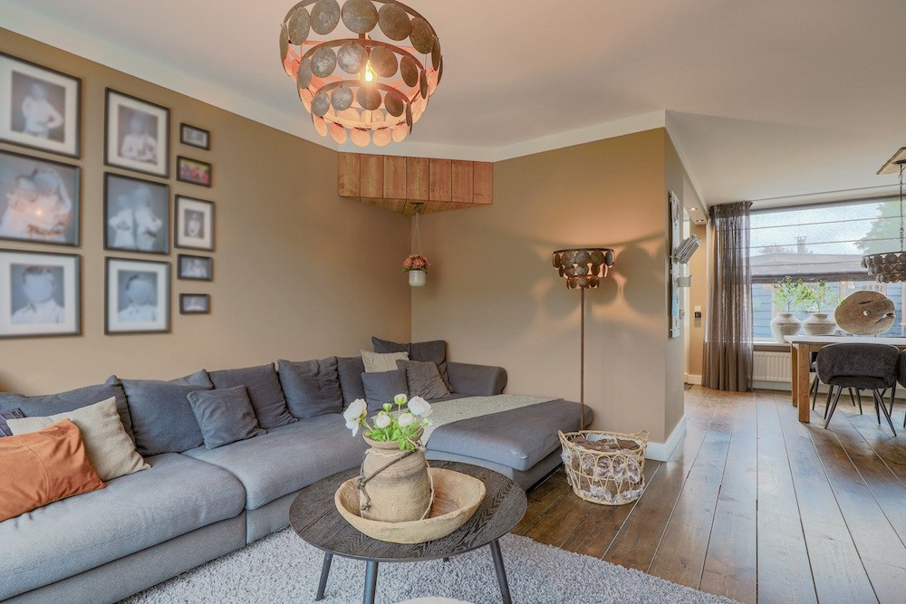 Tussenwoning te koop: Nassaulaan 31, Hoevelaken