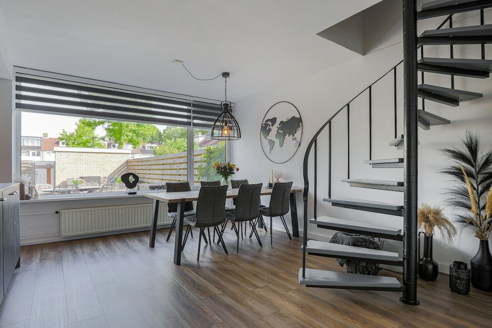 Hoekwoning te koop: Prinsenhof 2, Hoevelaken