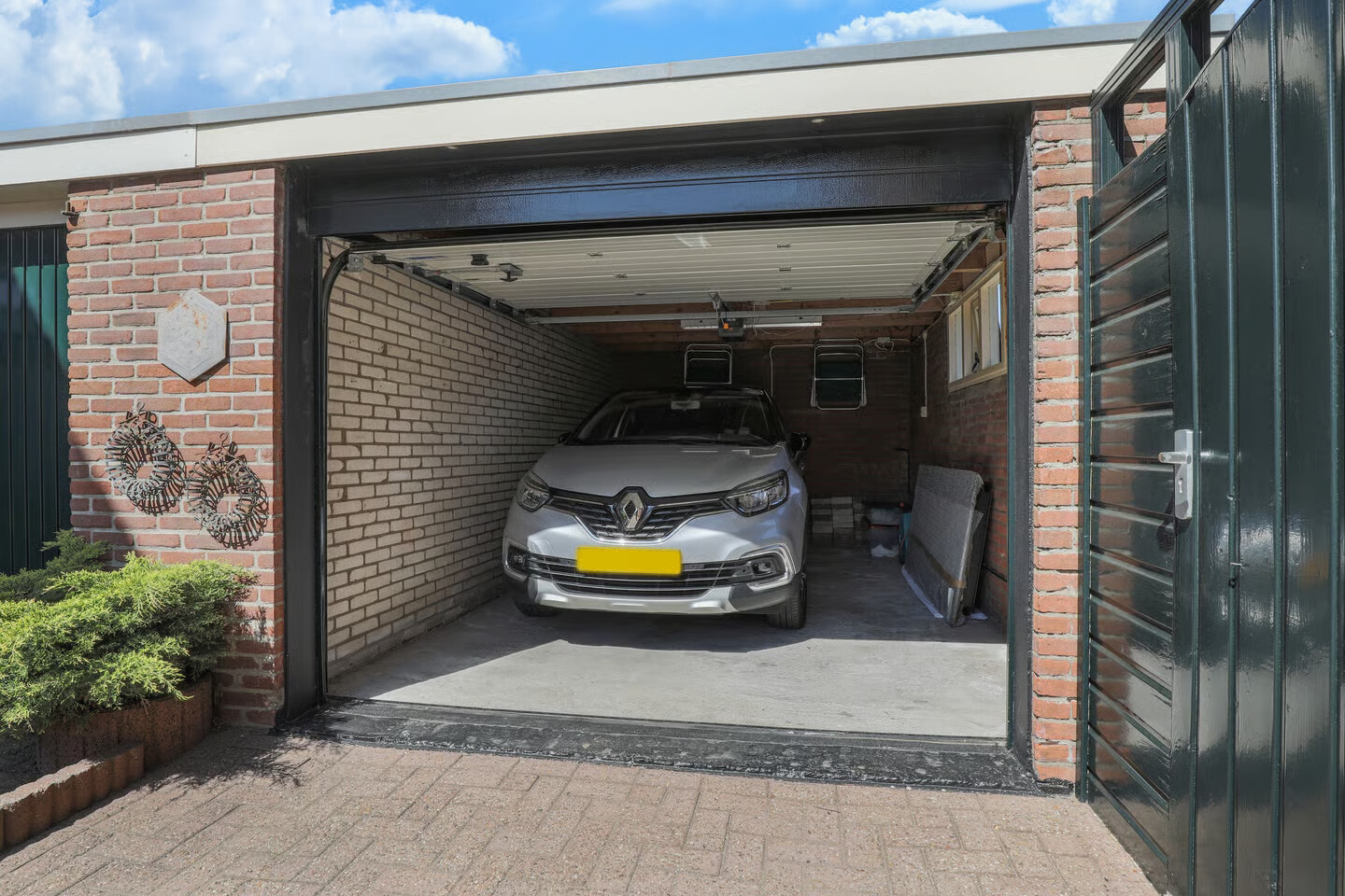 Hoekwoning te koop: Leeuweriklaan 18, Hoevelaken