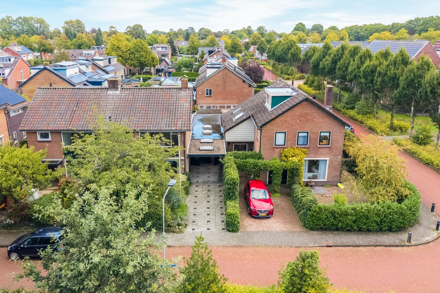 Tussenwoning te koop: van Lyndenlaan 55, Hoevelaken