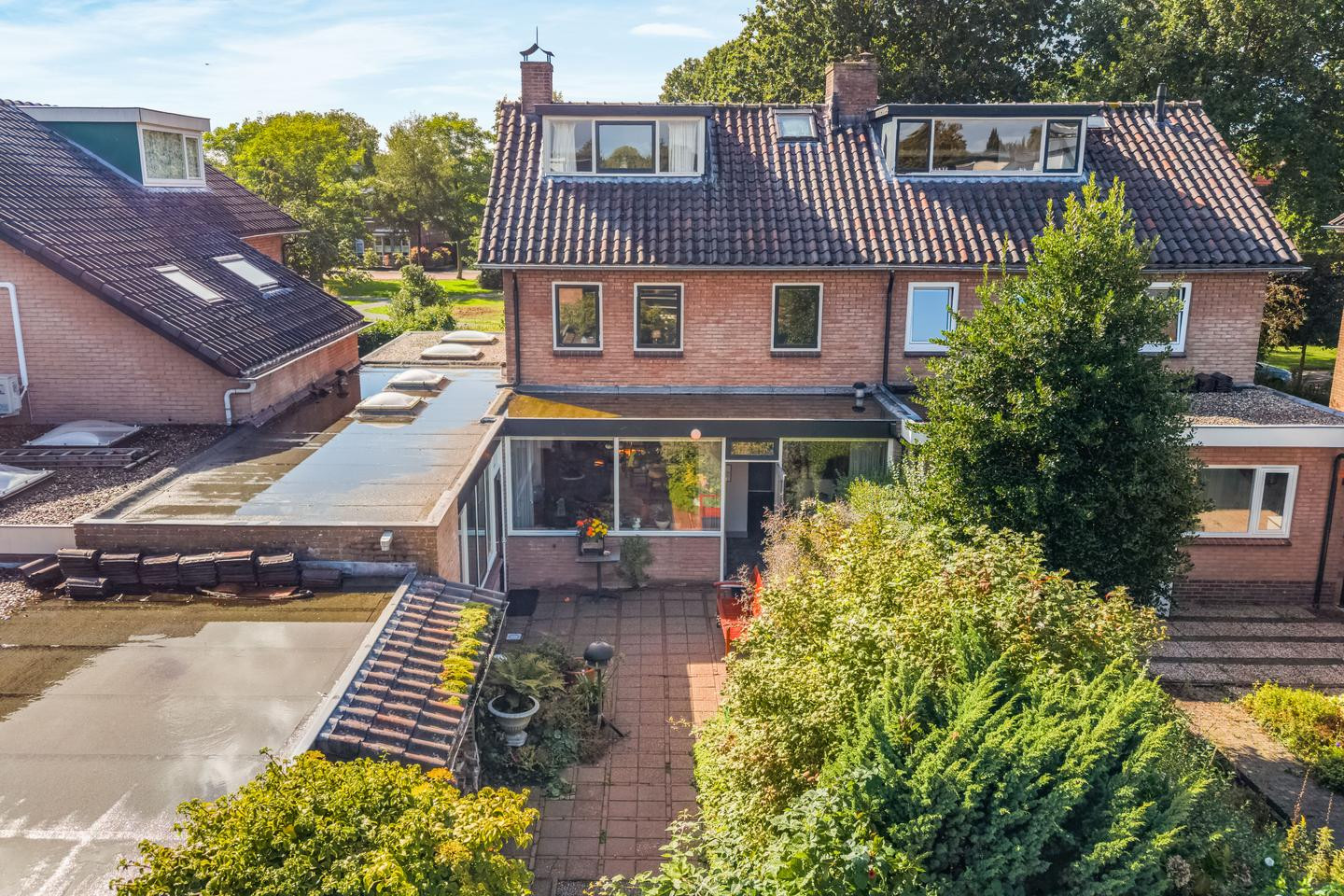 Tussenwoning te koop: van Lyndenlaan 55, Hoevelaken