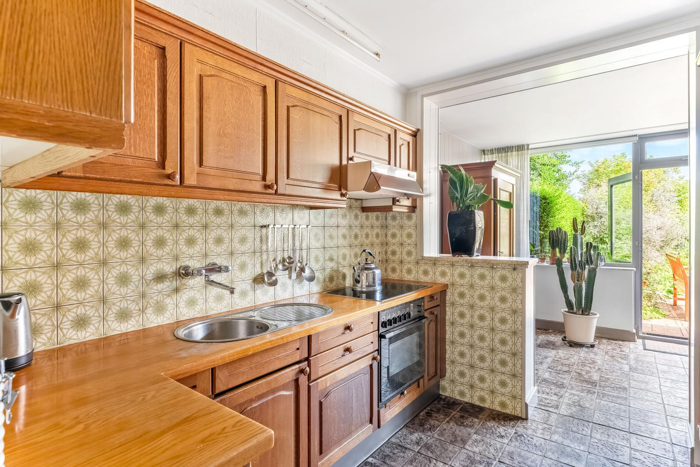 Tussenwoning te koop: van Lyndenlaan 55, Hoevelaken