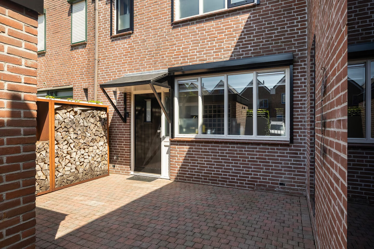 Tussenwoning te koop: Otwardplaats 19, Hoevelaken
