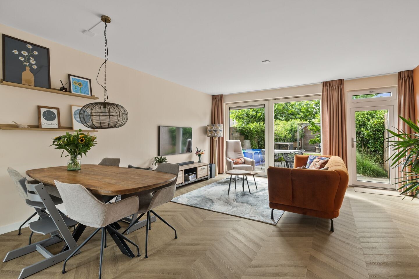 Hoekwoning te koop: Otwardplaats 8, Hoevelaken