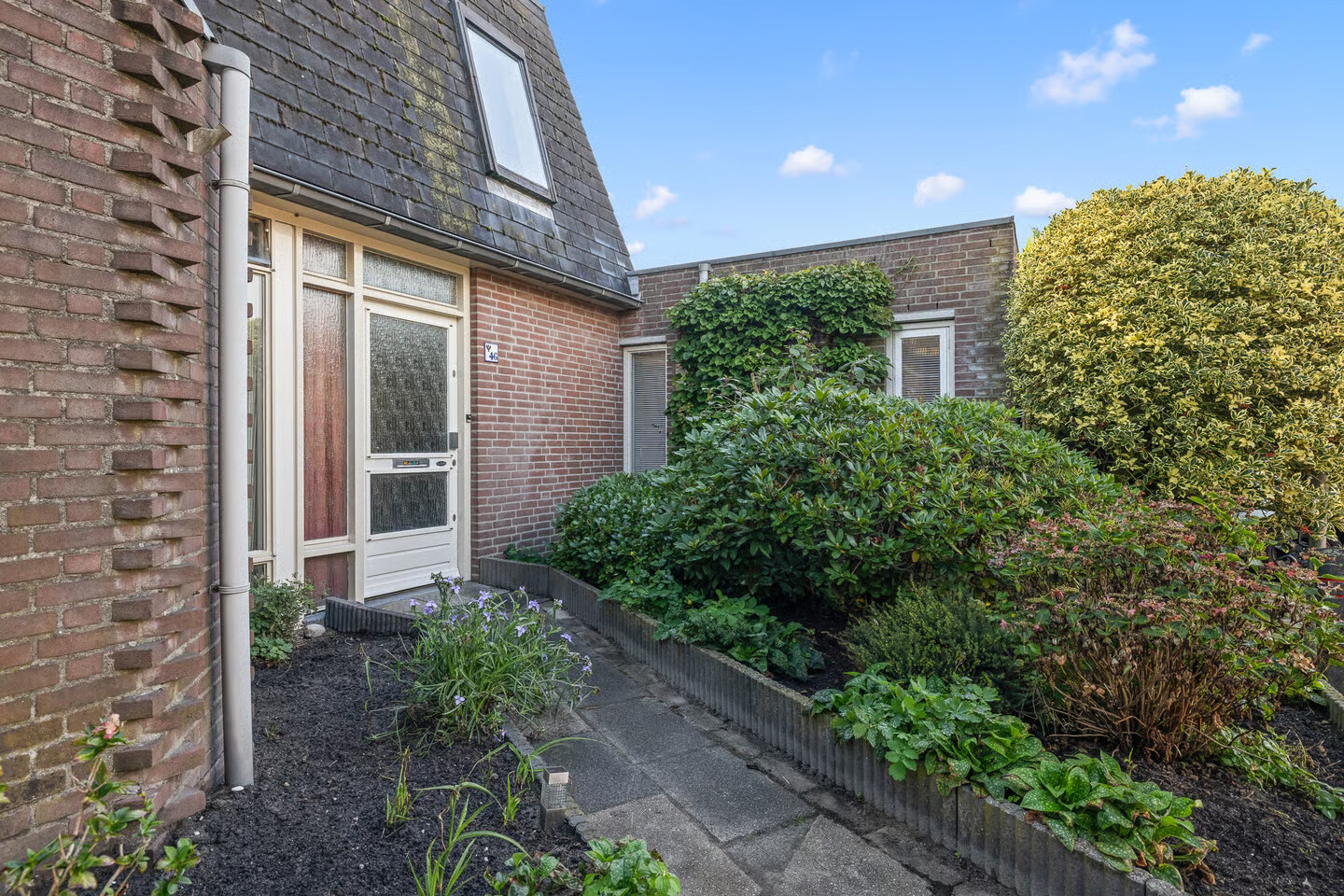 Tussenwoning te koop: Roggeakker 46, Hoevelaken