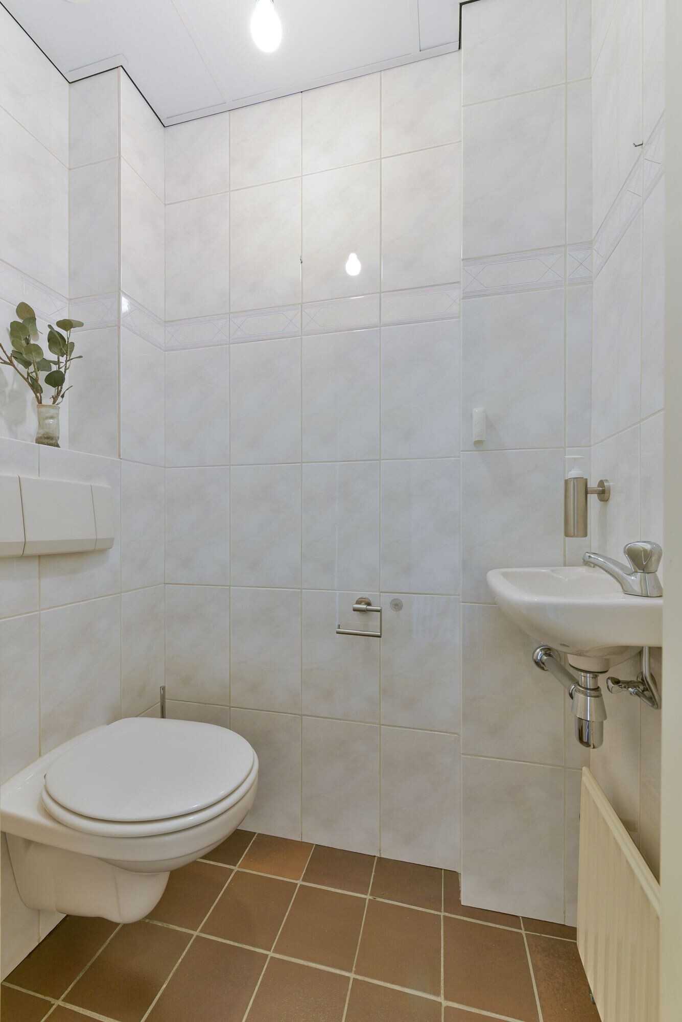 Tussenwoning te koop: Julianalaan 18, Hoevelaken
