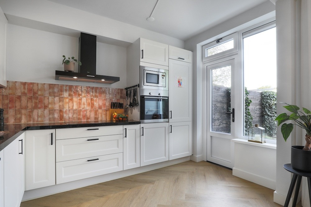 Hoekwoning te koop: Julianalaan 30, Hoevelaken