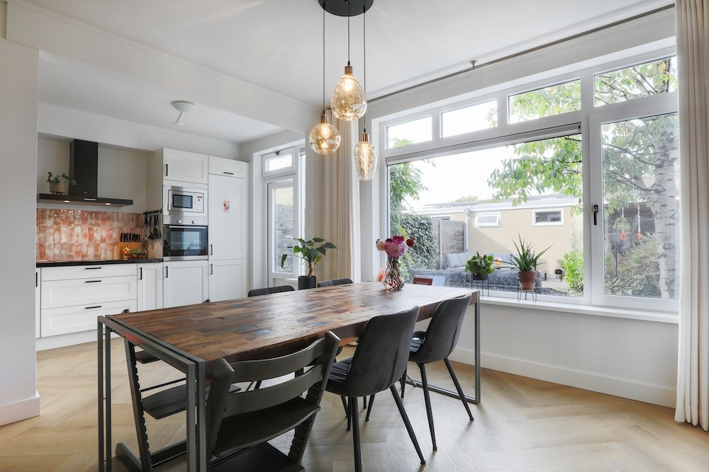 Hoekwoning te koop: Julianalaan 30, Hoevelaken